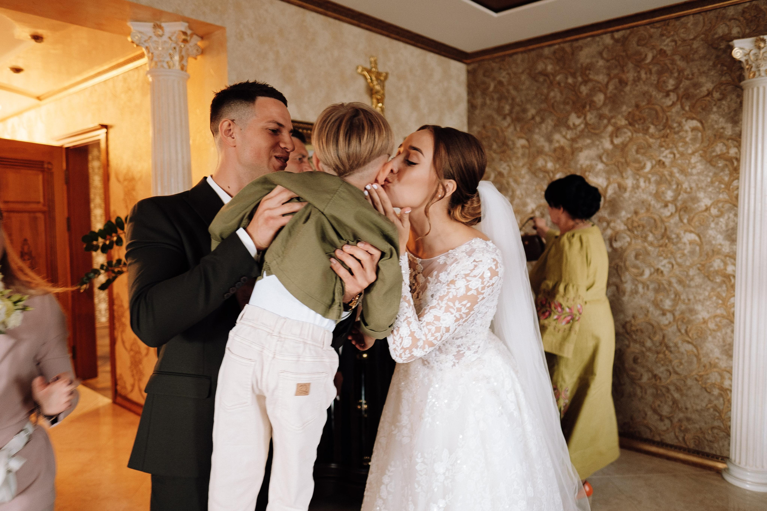 Wedding photographer in Vancouver Весільний фотограф у Ванкувері. Ivan Skufinsky — wedding and family photographer in Vancouver