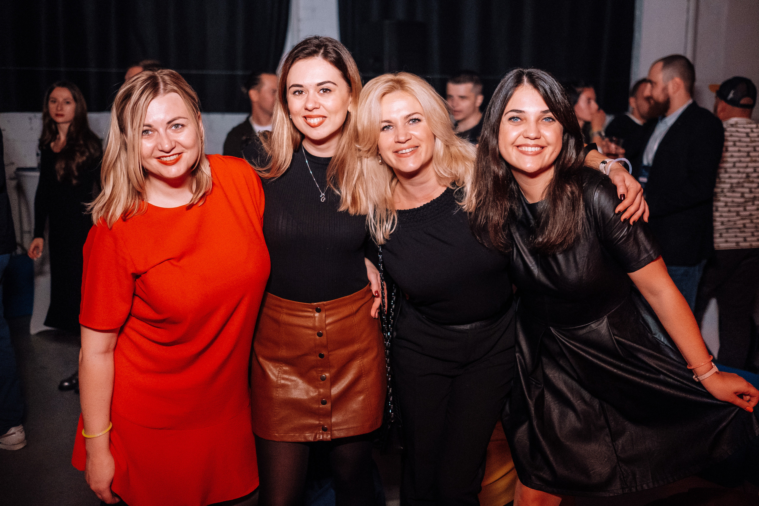 ZEO Alliance 24.10.19 party. Ivan Skufinsky — wedding and family photographer in Vancouver