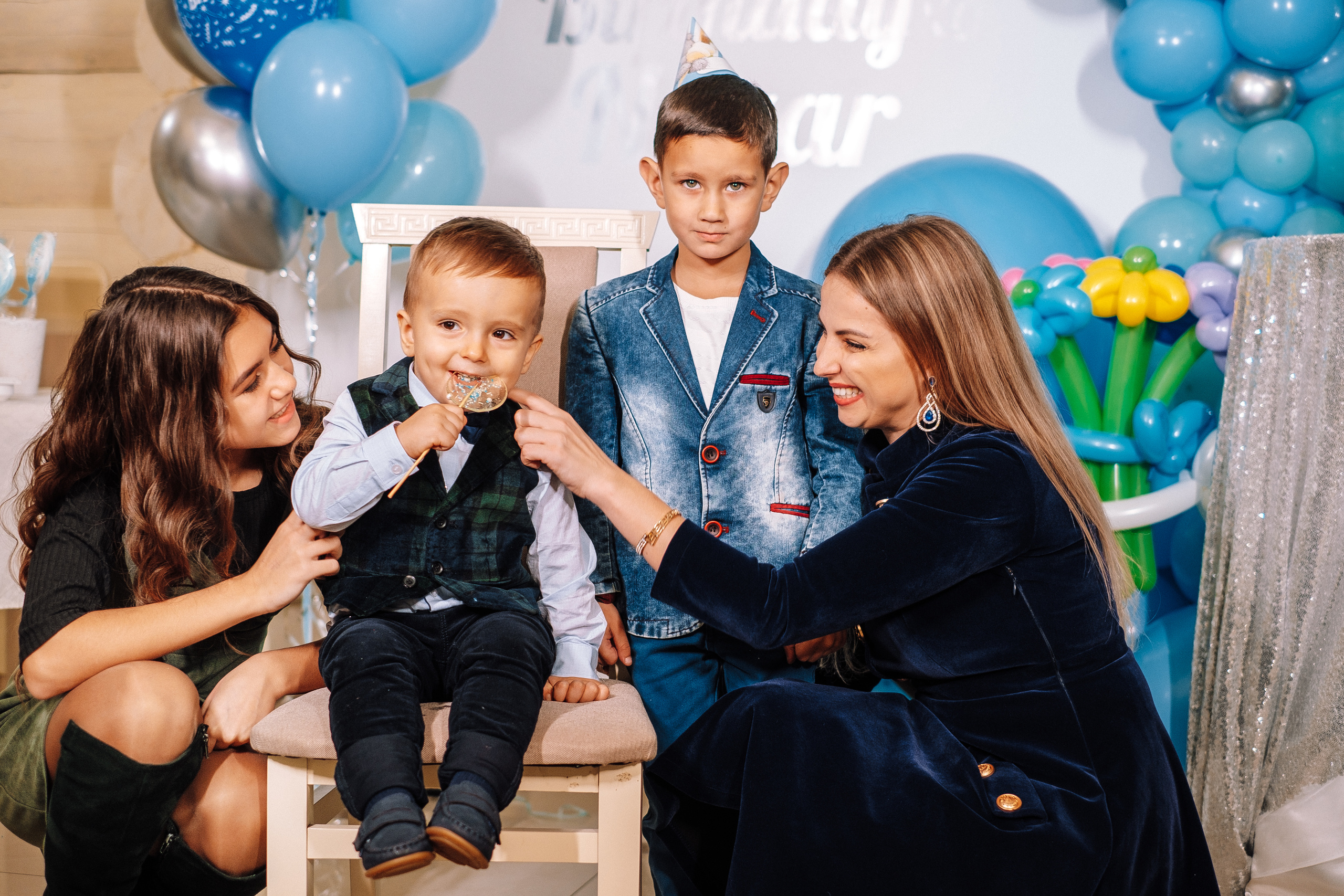 Версаль 30.11.2019. Ivan Skufinsky — wedding and family photographer in Vancouver