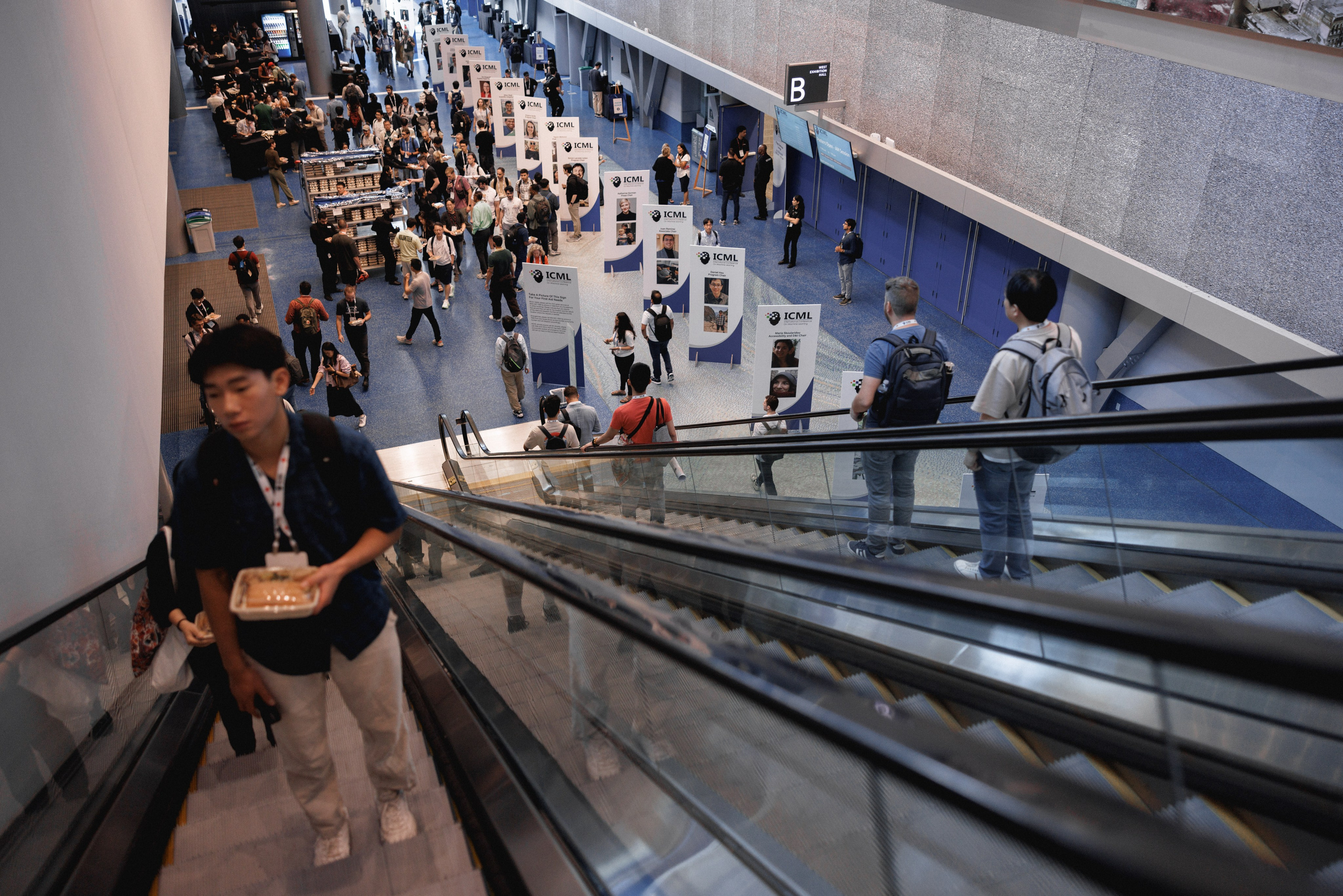 Citadel ICML Vancouver Convention Centre 2025. Ivan Skufinsky — wedding and family photographer in Vancouver