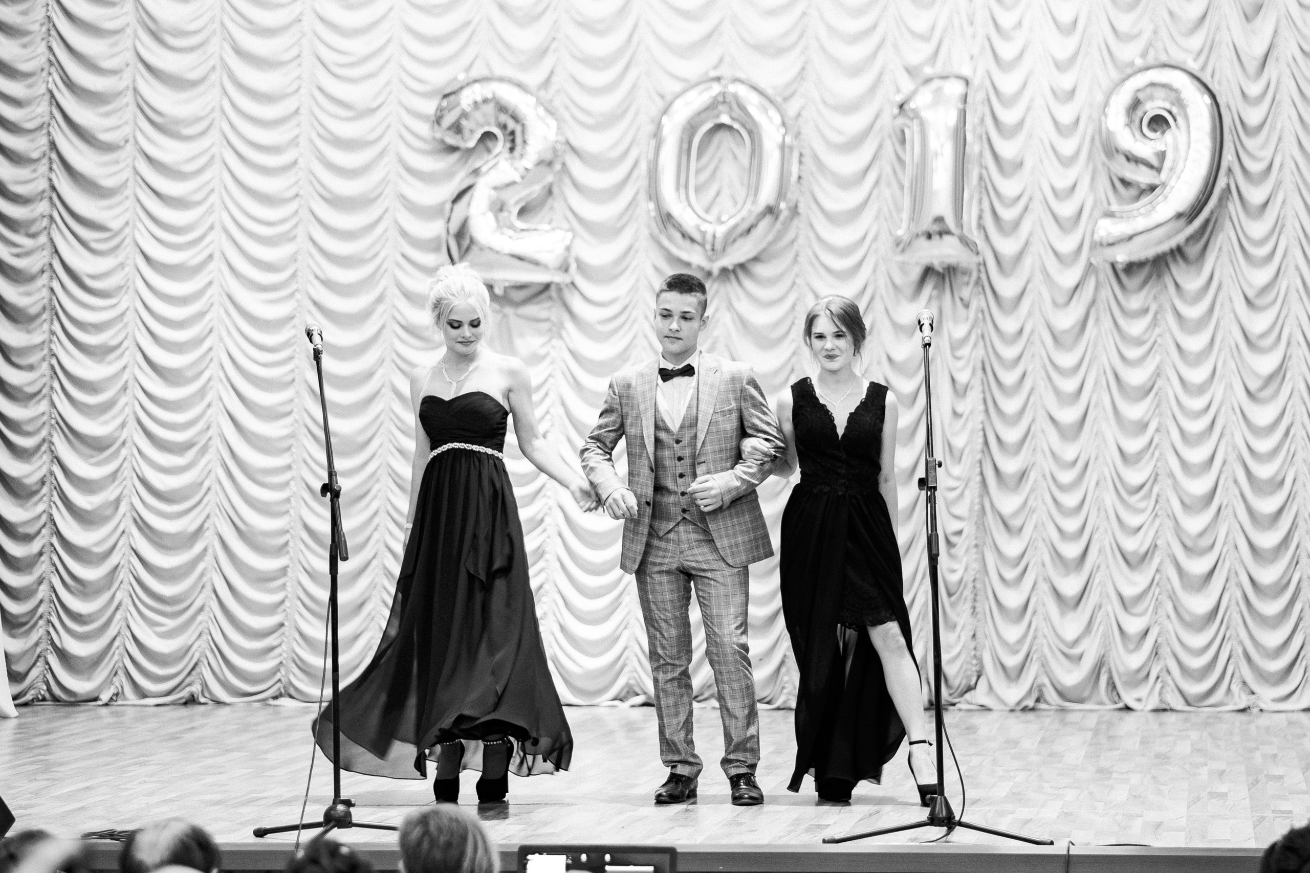 Выпускной школа номер 3. Хмельник. Ivan Skufinsky — wedding and family photographer in Vancouver