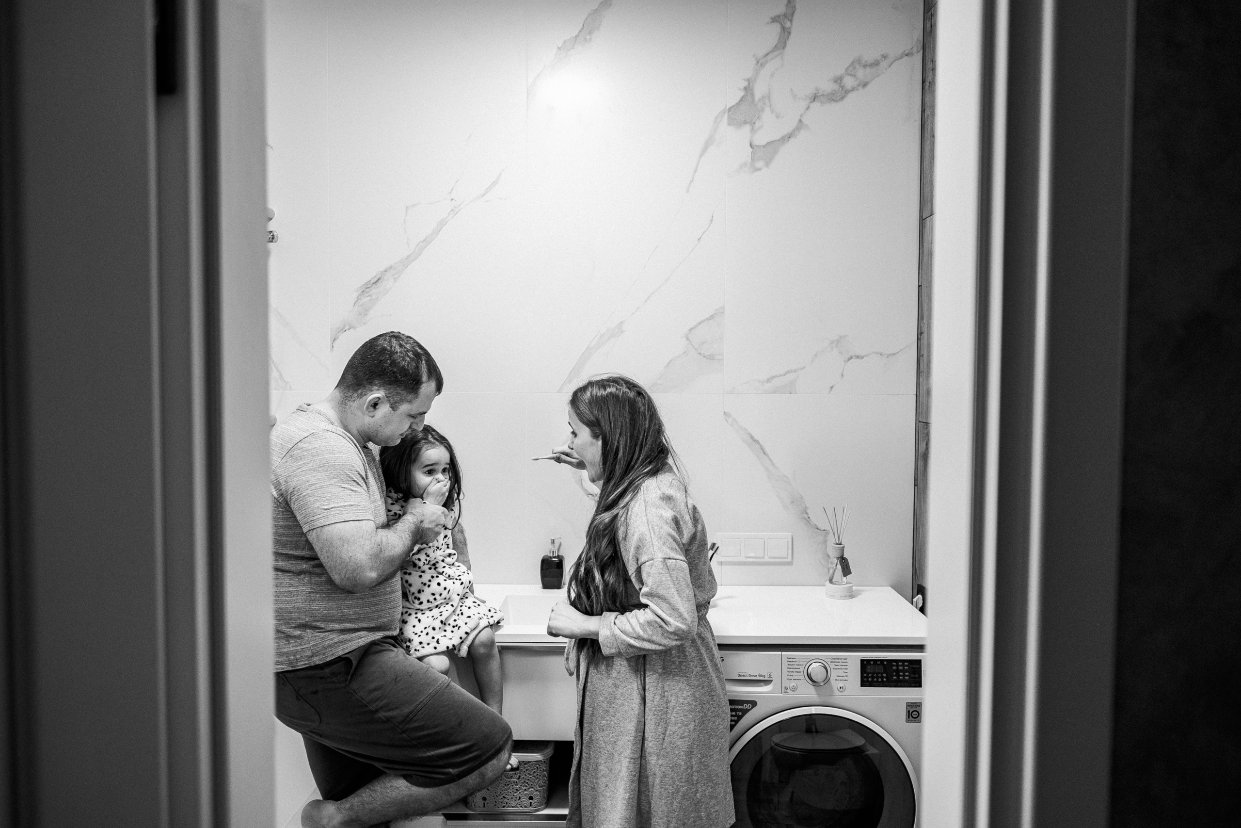 Марина+Андрей+Лиза+Животик. Ivan Skufinsky — wedding and family photographer in Vancouver