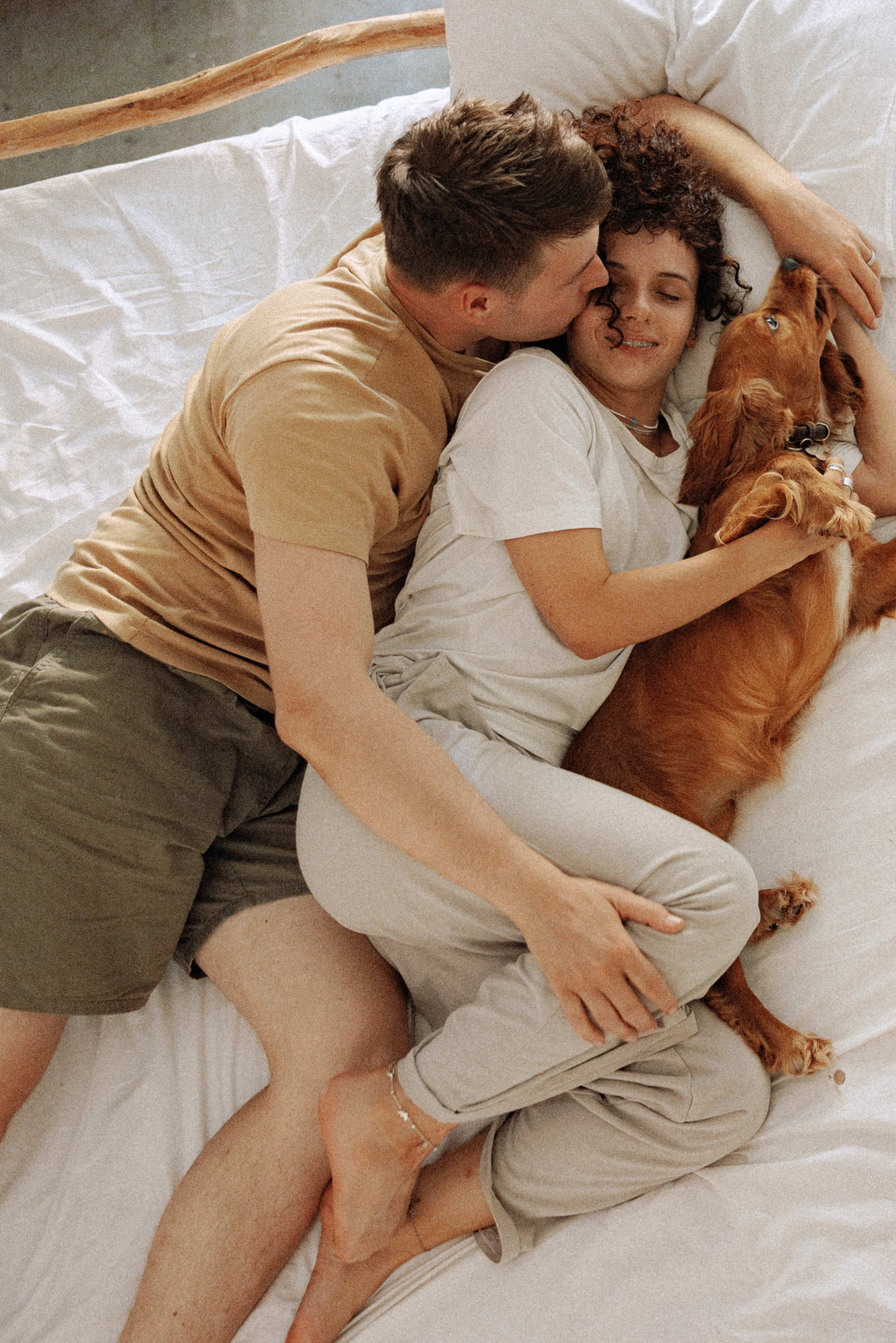 Couples love story photographer photo shoot Vancouver Burnaby Richmond. Ivan Skufinsky — wedding and family photographer in Vancouver