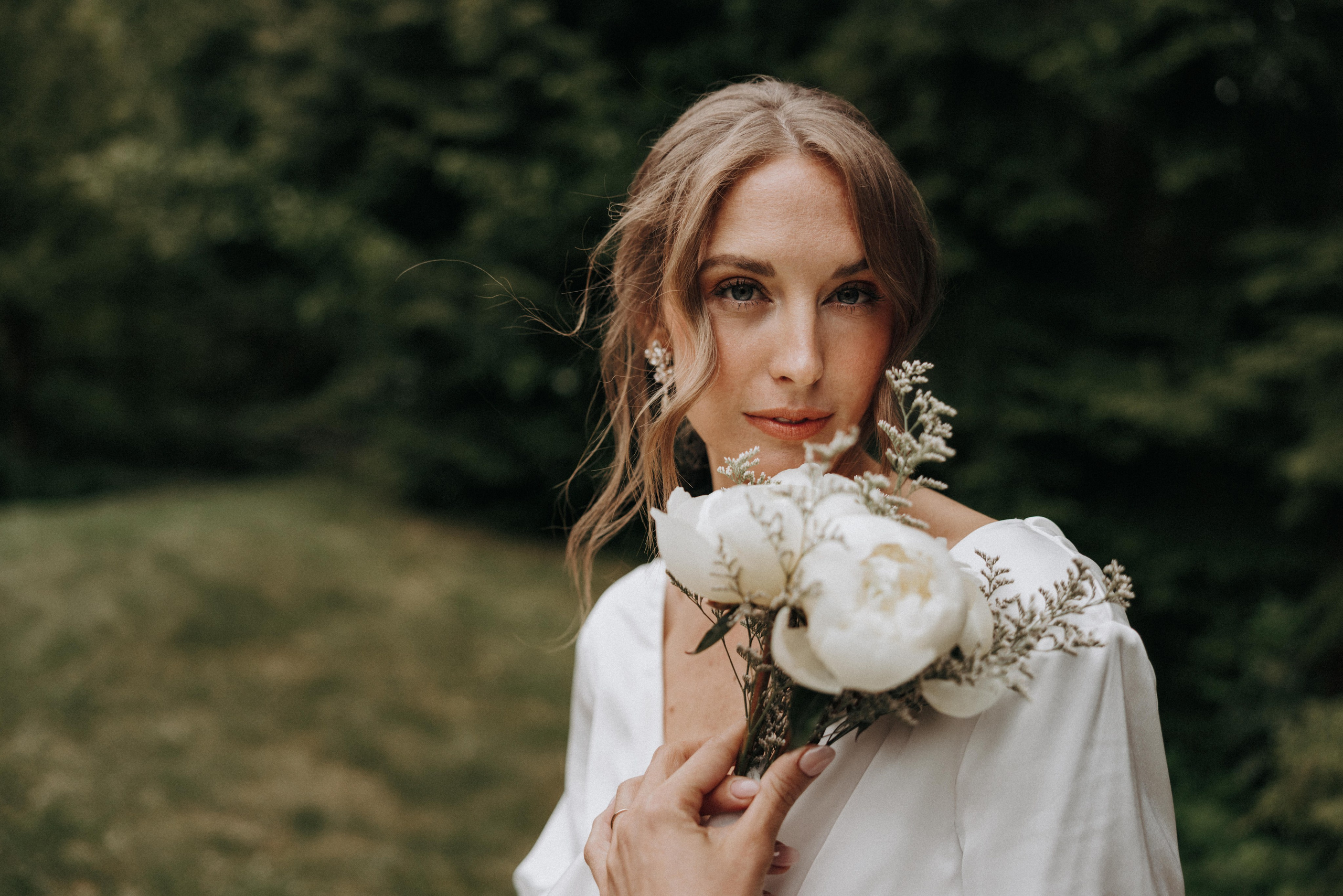 Michael & Caitlyn. Ivan Skufinsky — wedding and family photographer in Vancouver