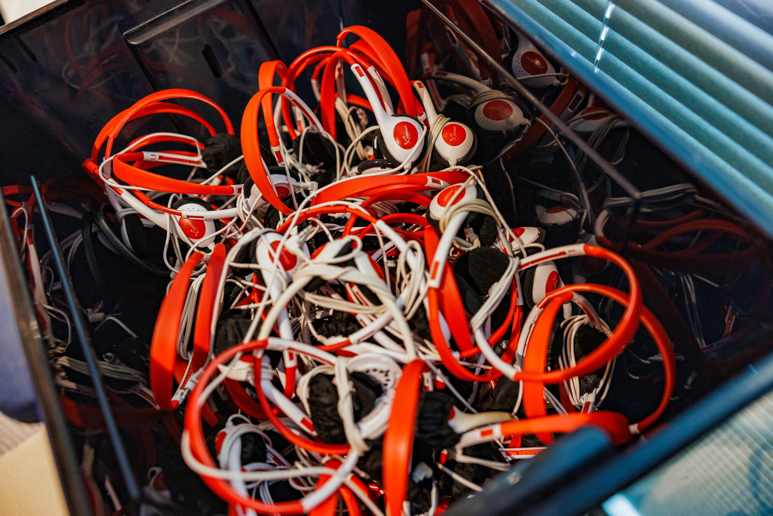 EXECUTIVE RETREAT Izmir Confidence Information Services. Ivan Skufinsky — wedding and family photographer in Vancouver