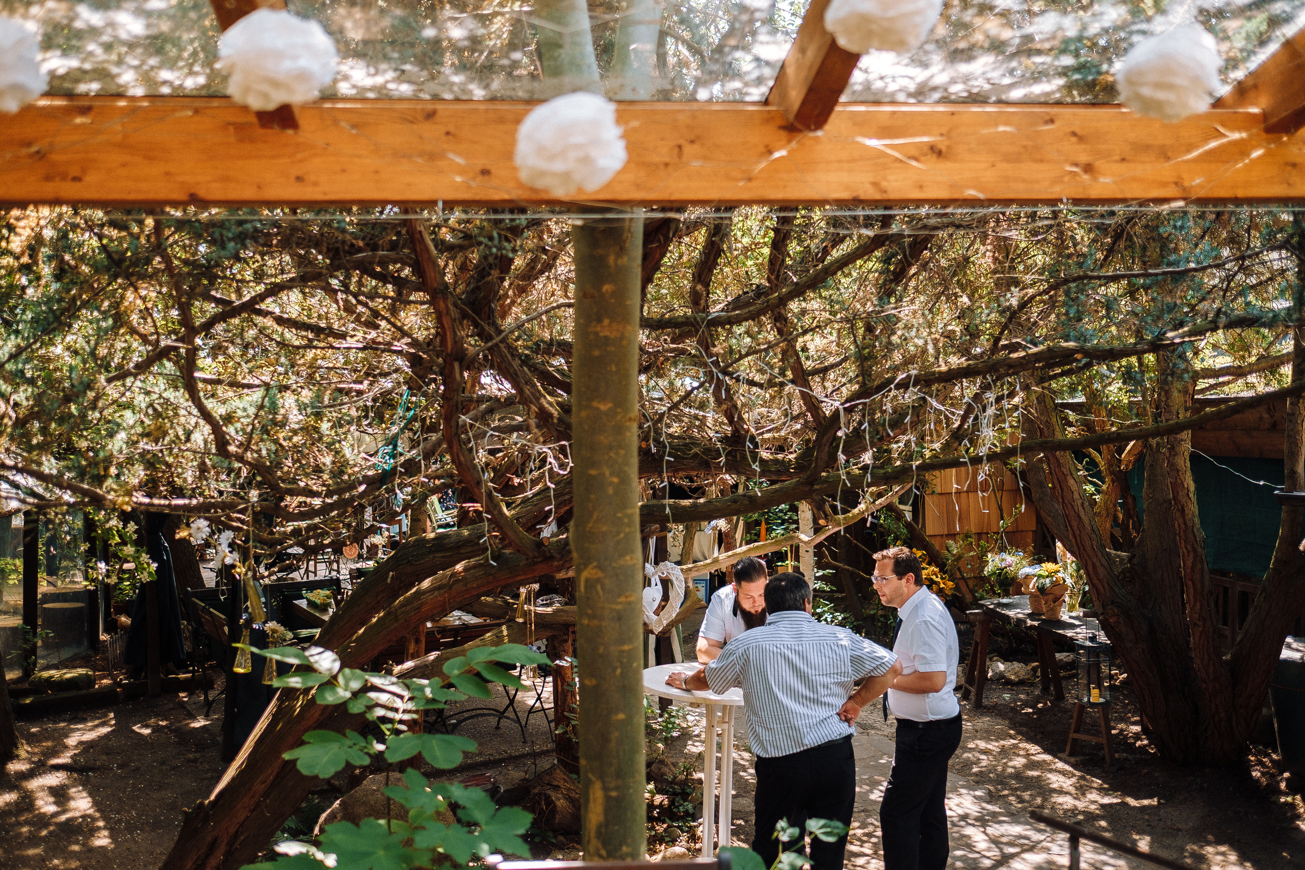 BERLIN Wedding Story. Ivan Skufinsky — wedding and family photographer in Vancouver