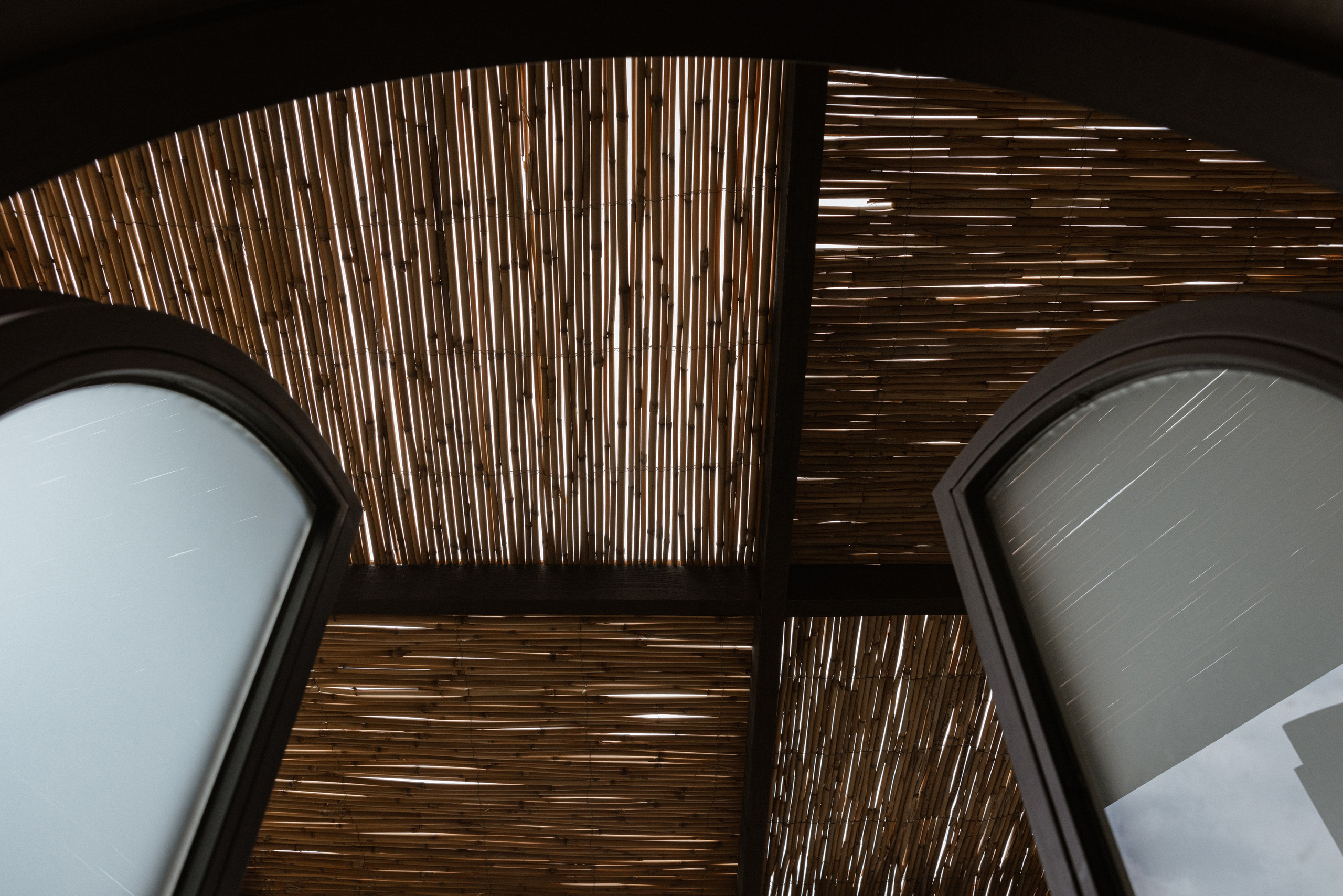 Interior photography and video shooting of a hotel in Bali style. Ivan Skufinsky — wedding and family photographer in Vancouver