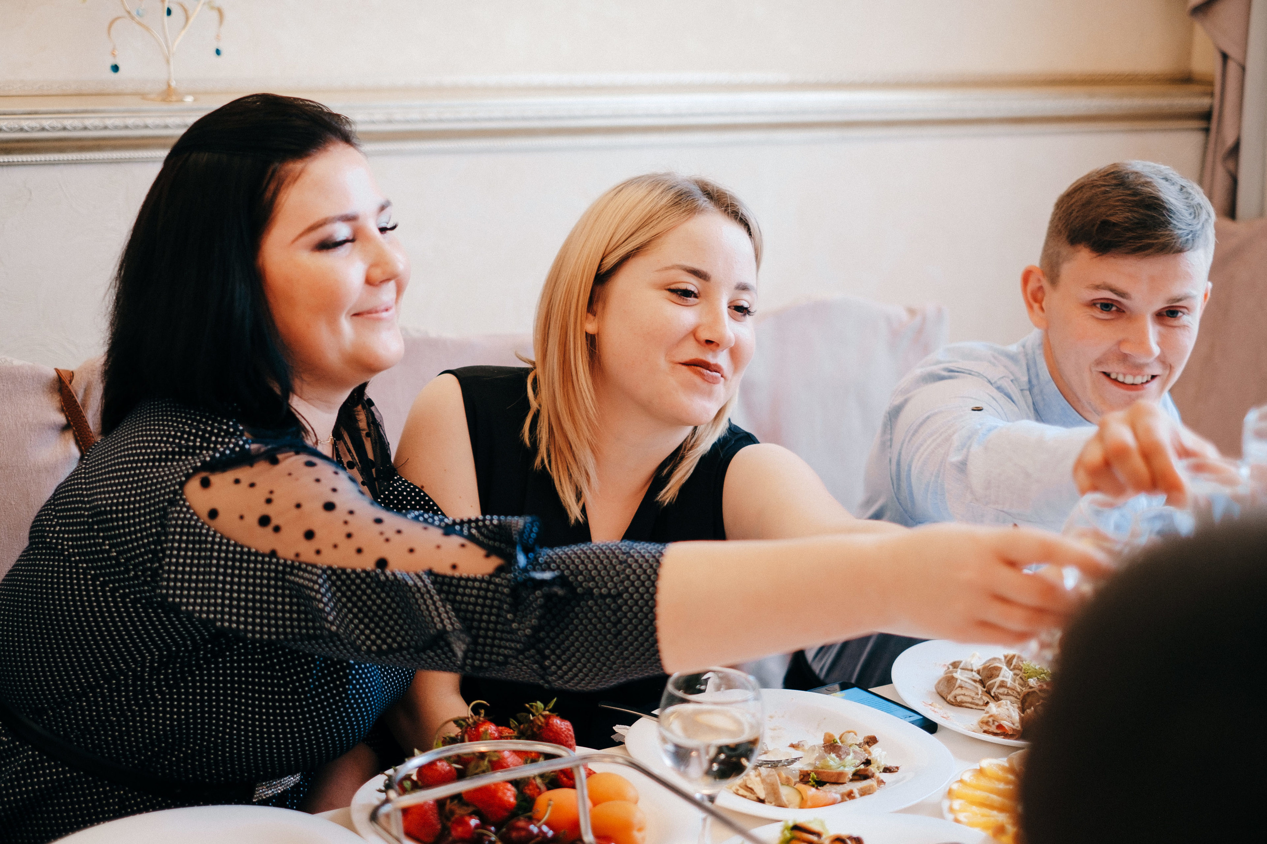 День Рождения Илюшка ресторан Лесной. Ivan Skufinsky — wedding and family photographer in Vancouver