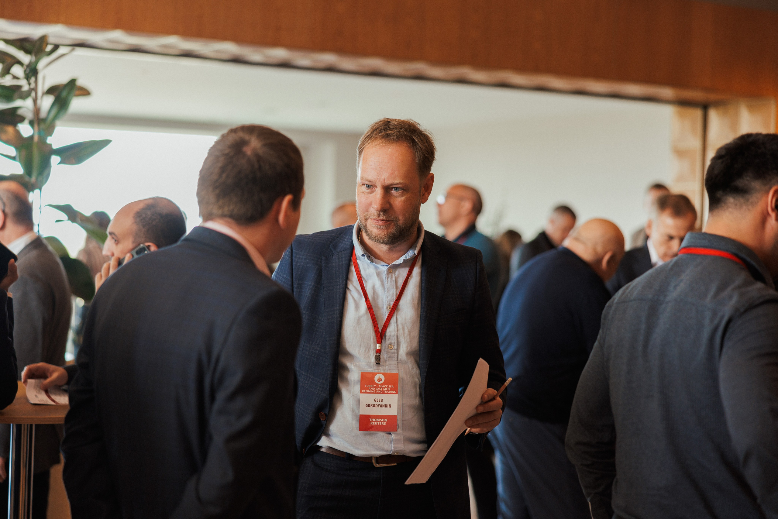 EXECUTIVE RETREAT Izmir Confidence Information Services. Ivan Skufinsky — wedding and family photographer in Vancouver