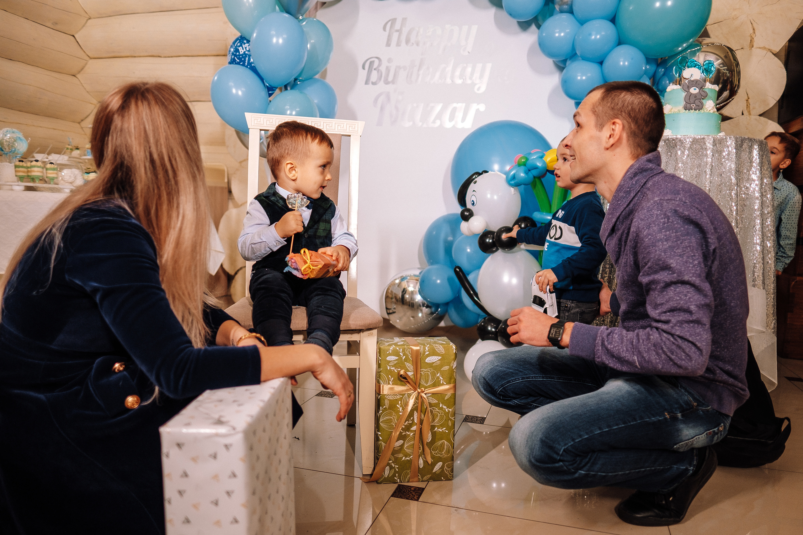 Версаль 30.11.2019. Ivan Skufinsky — wedding and family photographer in Vancouver