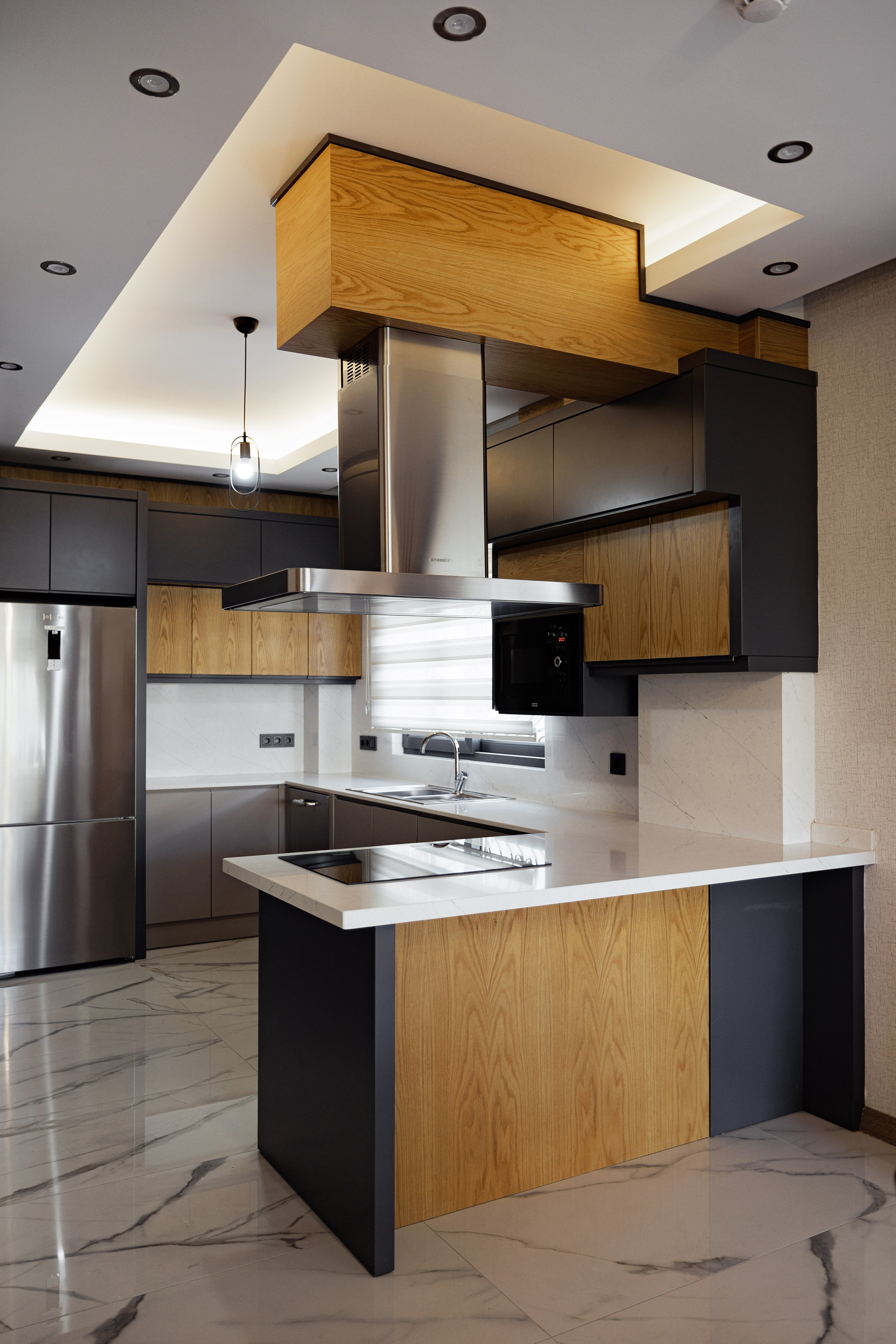 Real estate photographer in Vancouver Burnaby Richmond. Ivan Skufinsky — wedding and family photographer in Vancouver