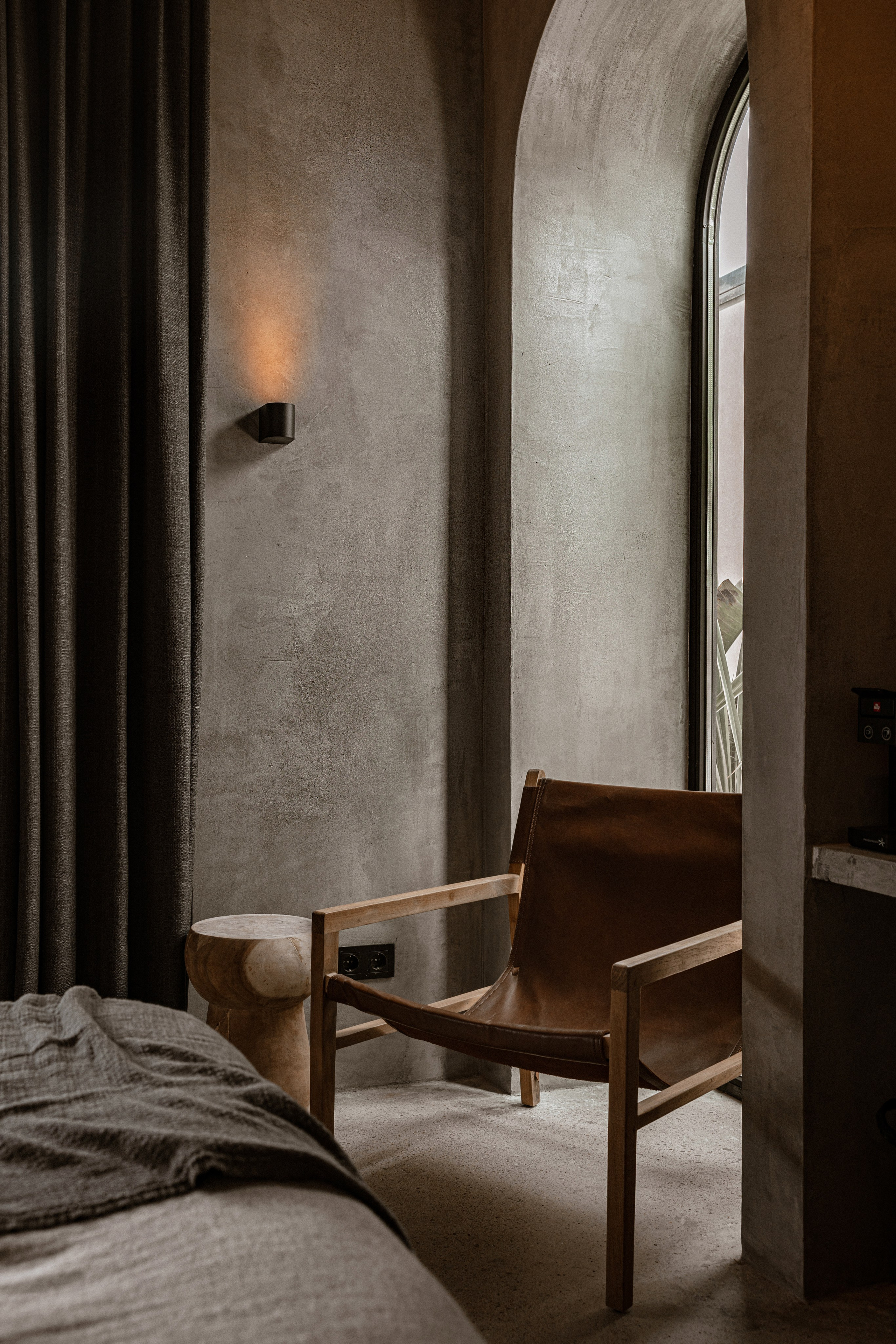 Interior photography and video shooting of a hotel in Bali style. Ivan Skufinsky — wedding and family photographer in Vancouver