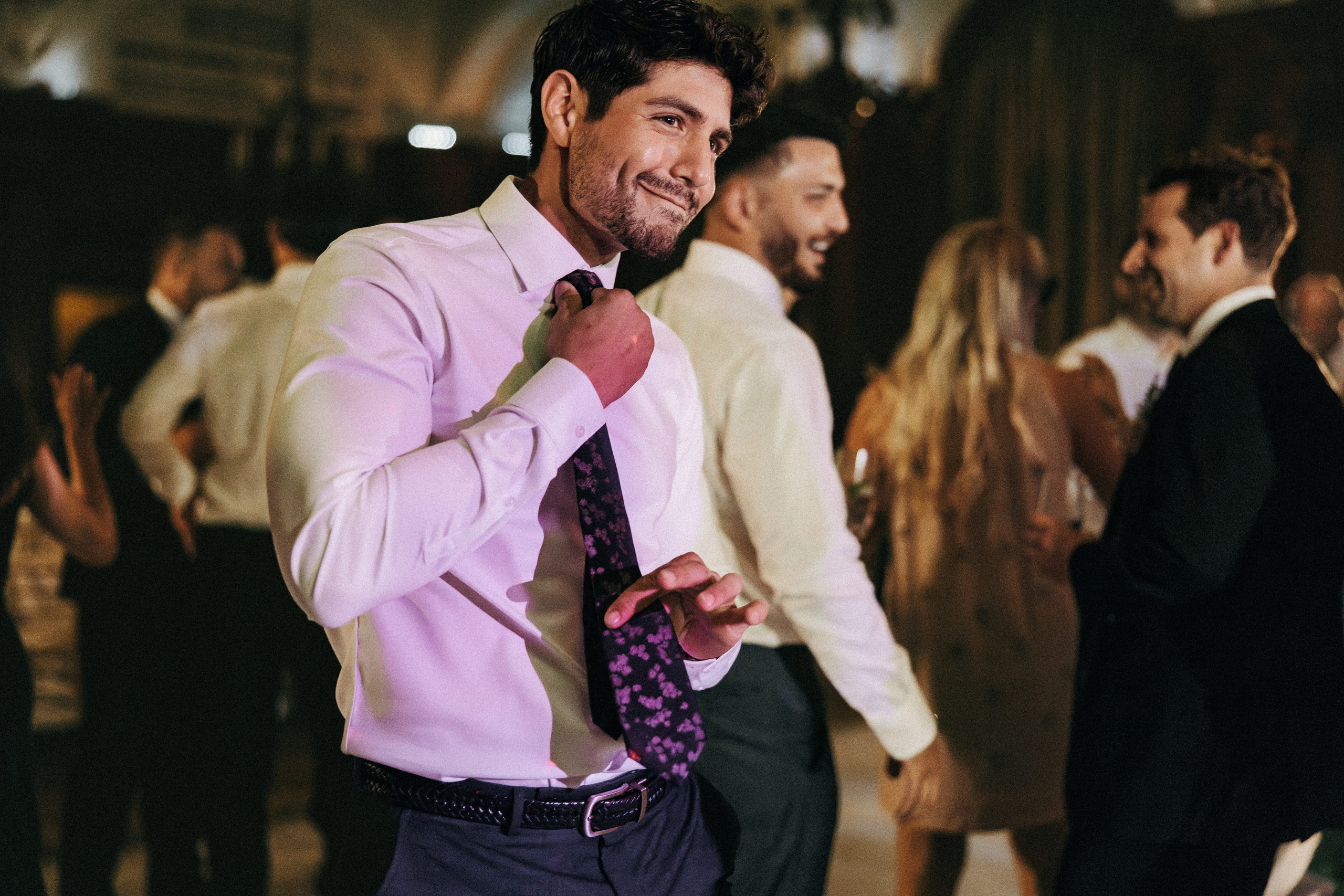 WeddingStory in Vancouver Club. Ivan Skufinsky — wedding and family photographer in Vancouver