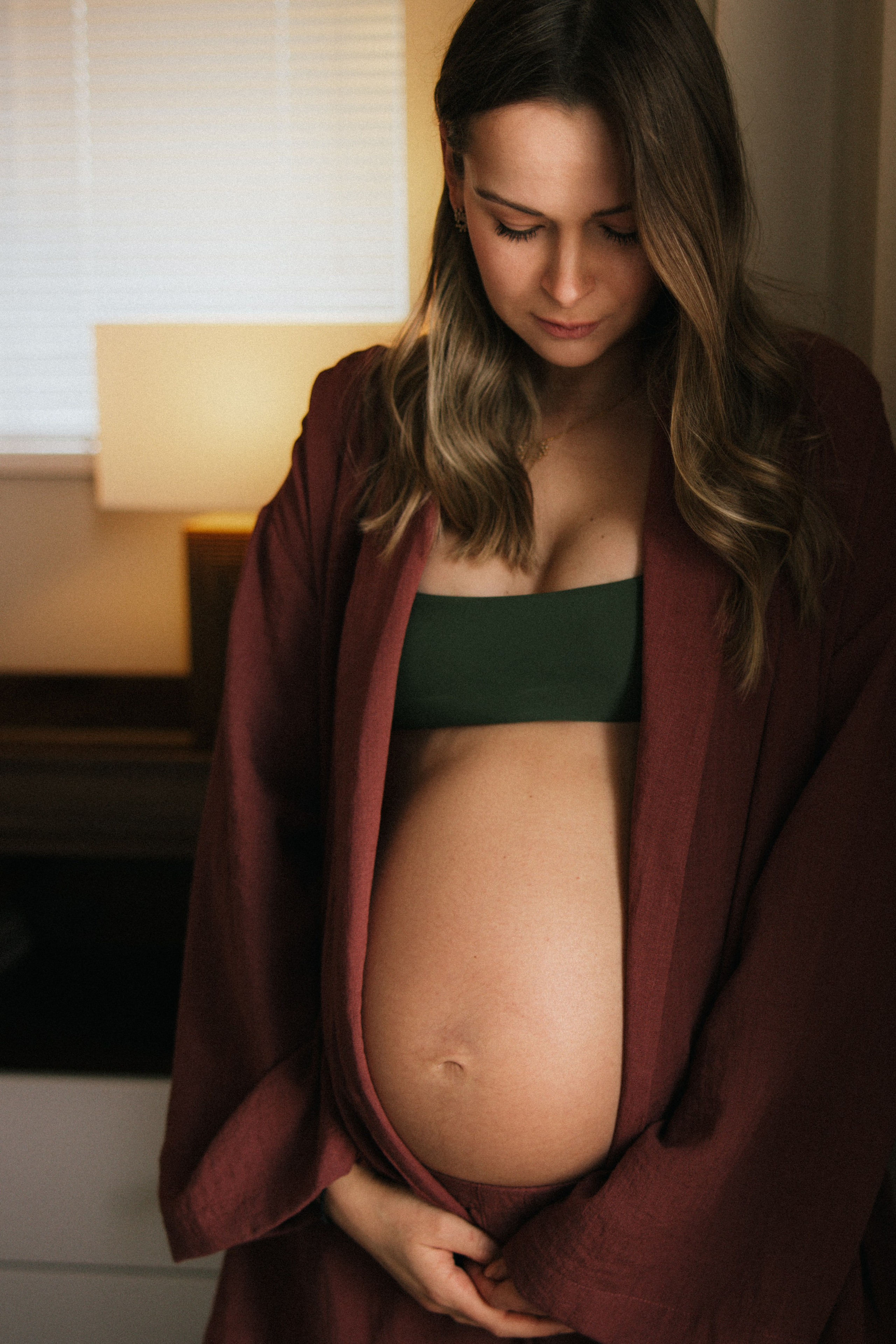 Pregnancy Home Story Vancouver. Ivan Skufinsky — wedding and family photographer in Vancouver