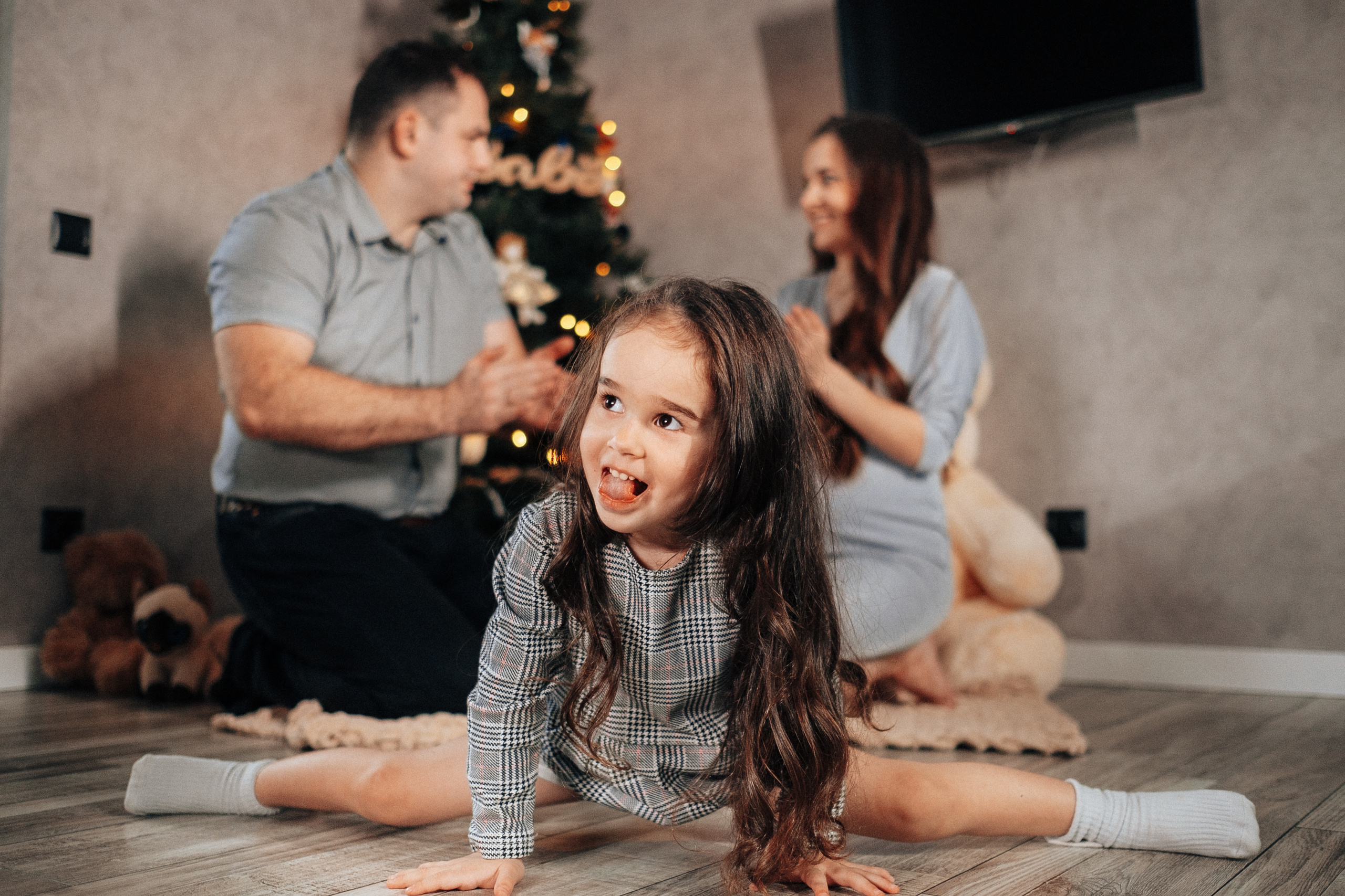 Марина+Андрей+Лиза+Животик. Ivan Skufinsky — wedding and family photographer in Vancouver