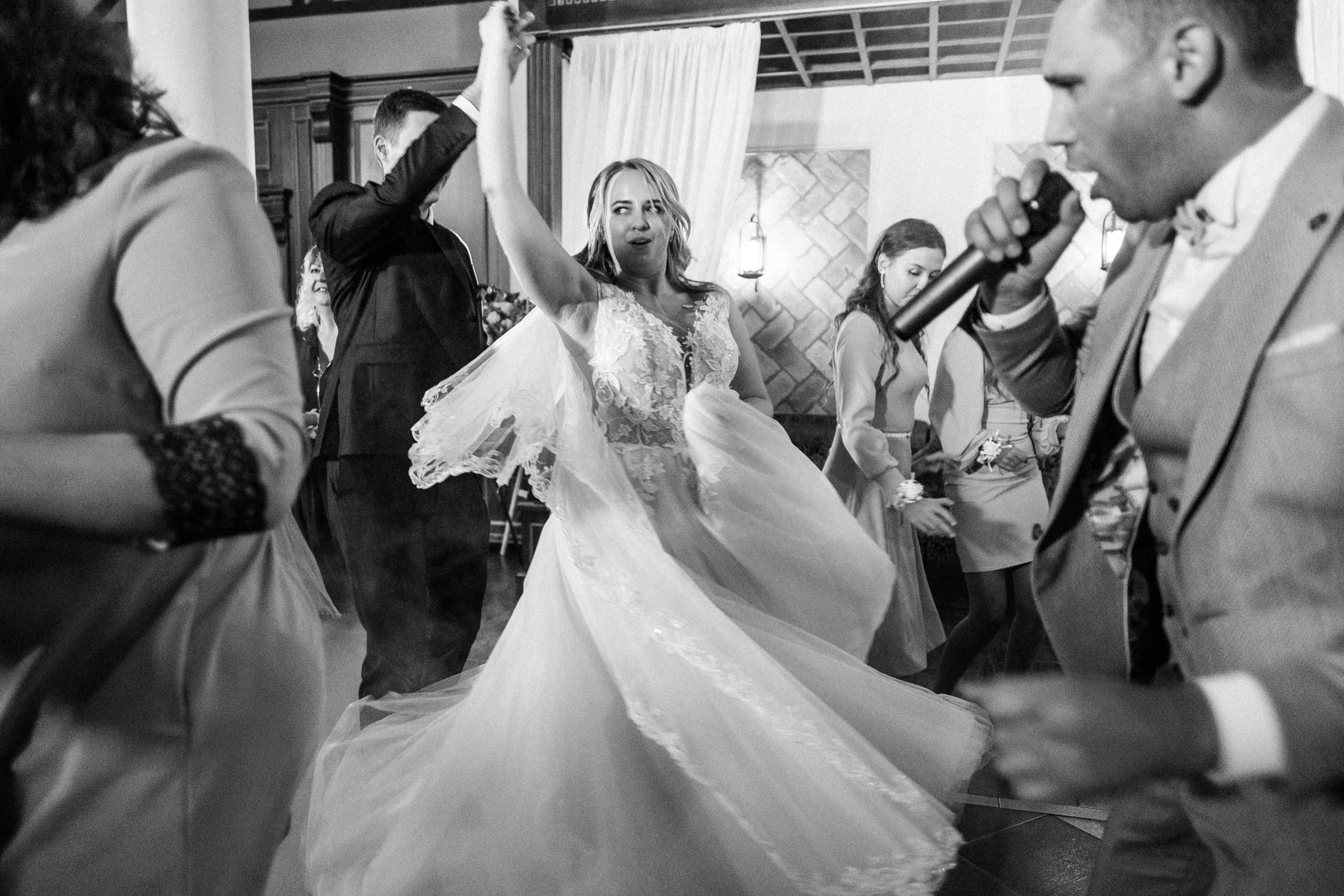 2019 19.10 WeddingStory Евгений+Юлия. Ivan Skufinsky — wedding and family photographer in Vancouver