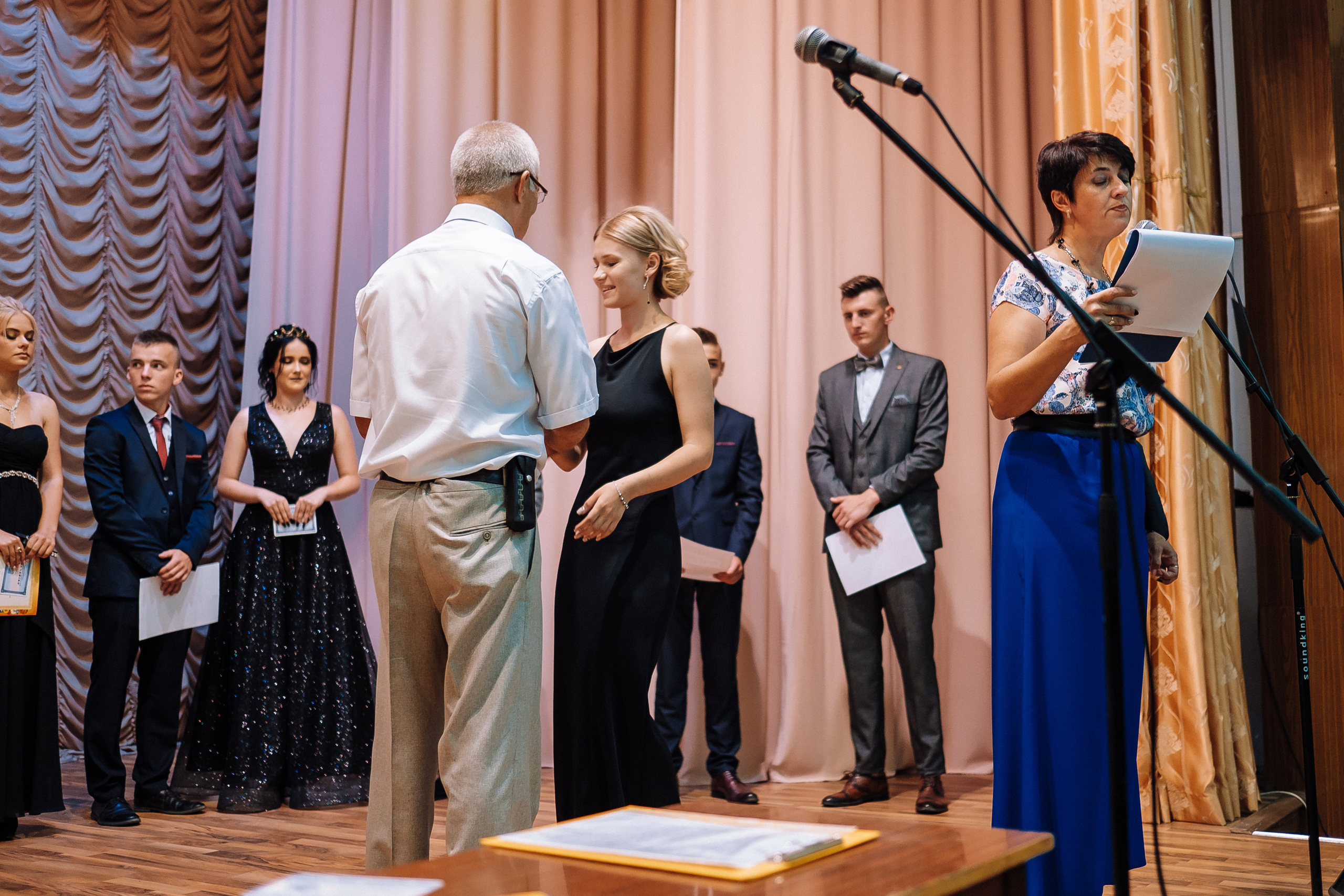 Выпускной школа номер 3. Хмельник. Ivan Skufinsky — wedding and family photographer in Vancouver