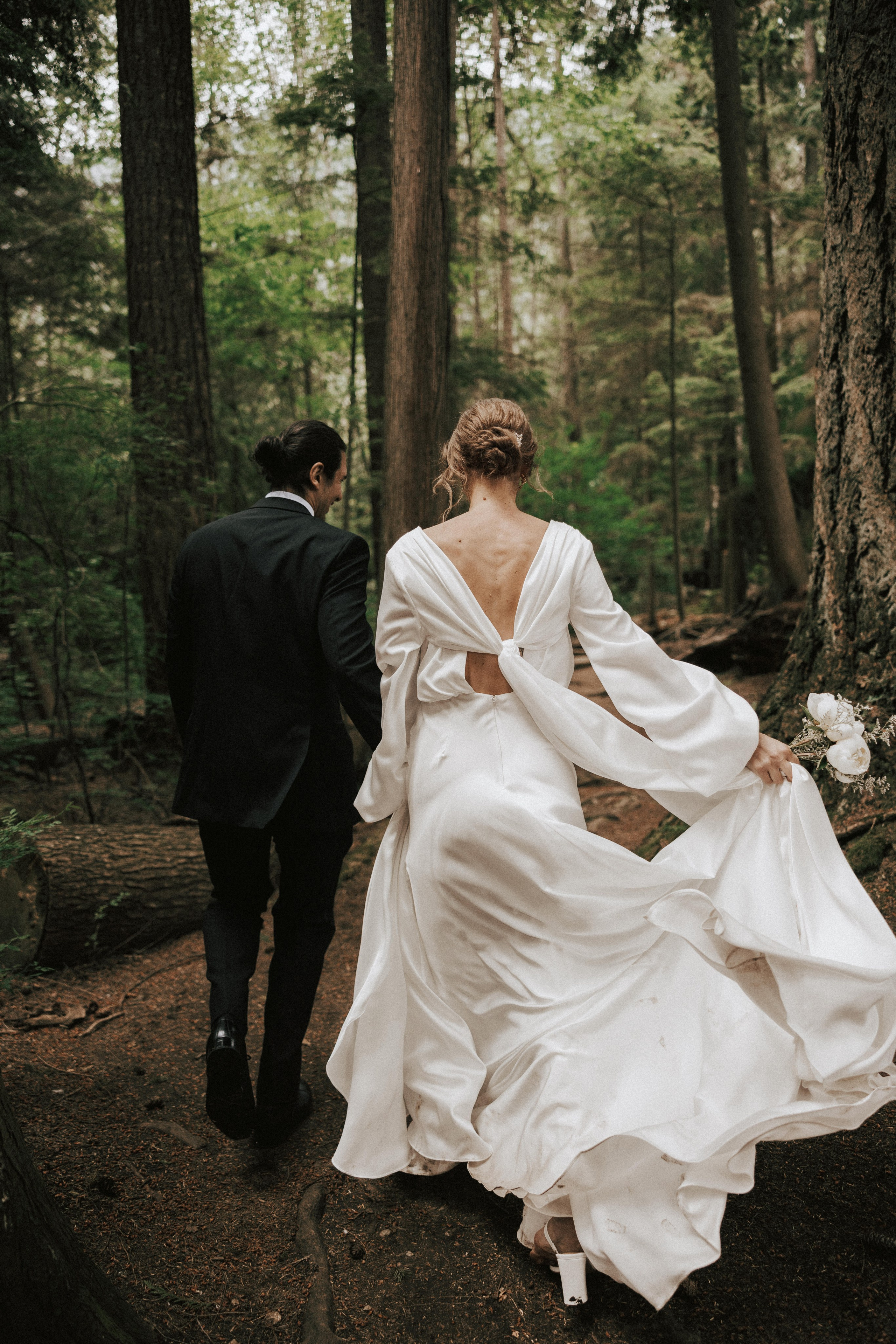 Michael & Caitlyn. Ivan Skufinsky — wedding and family photographer in Vancouver