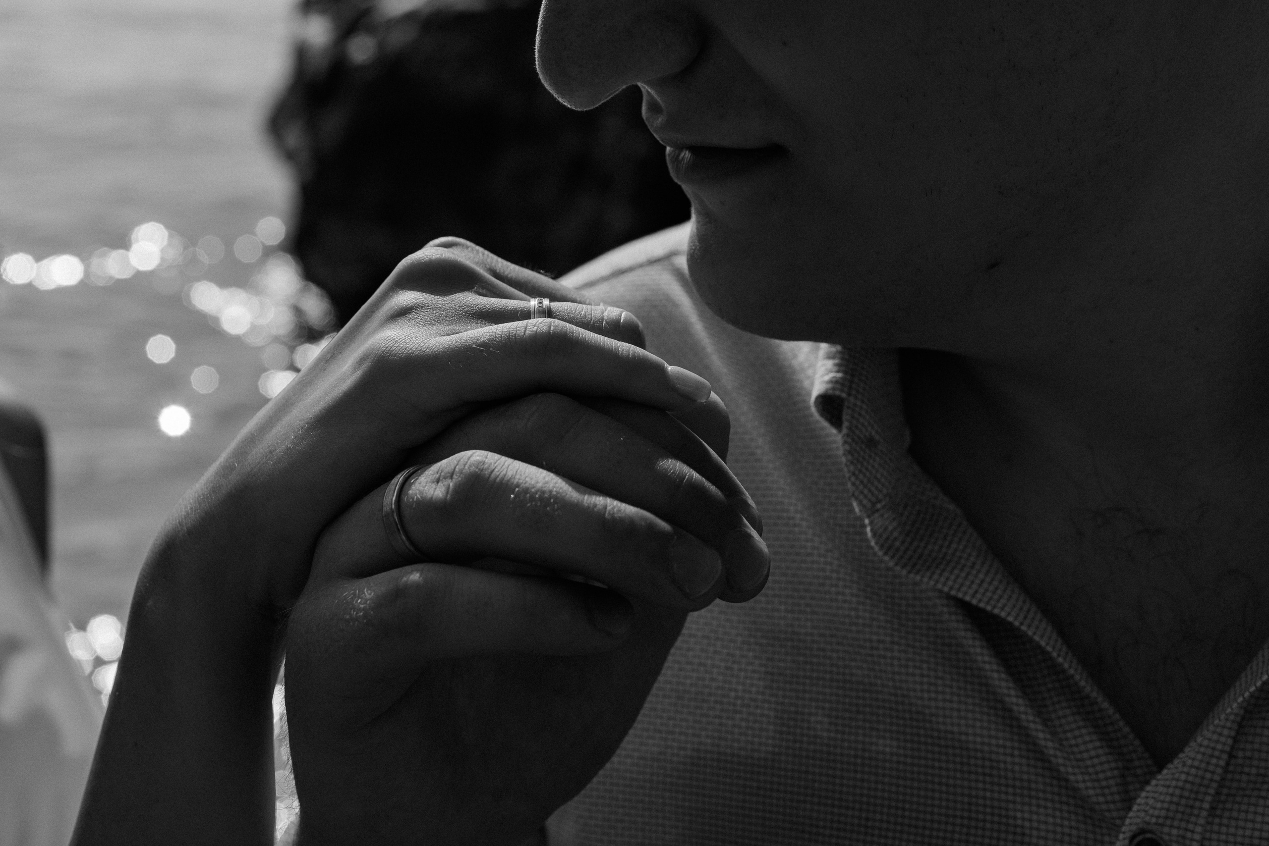 Couples photographer in Vancouver BC. Ivan Skufinsky — wedding and family photographer in Vancouver