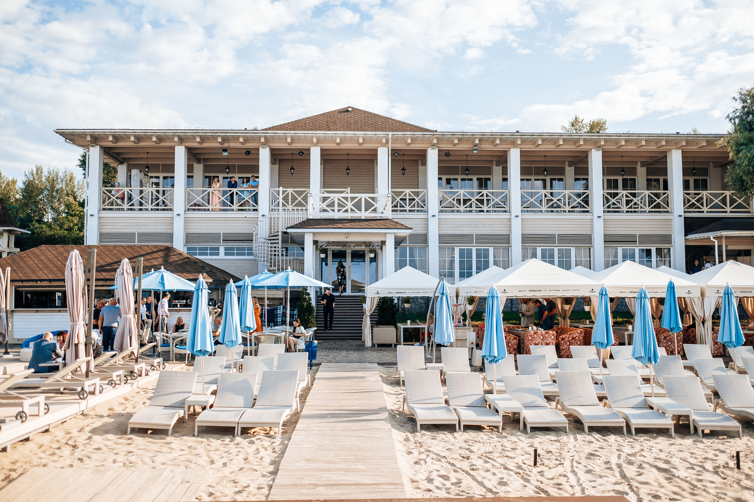 RIVIERA. Ivan Skufinsky — wedding and family photographer in Vancouver