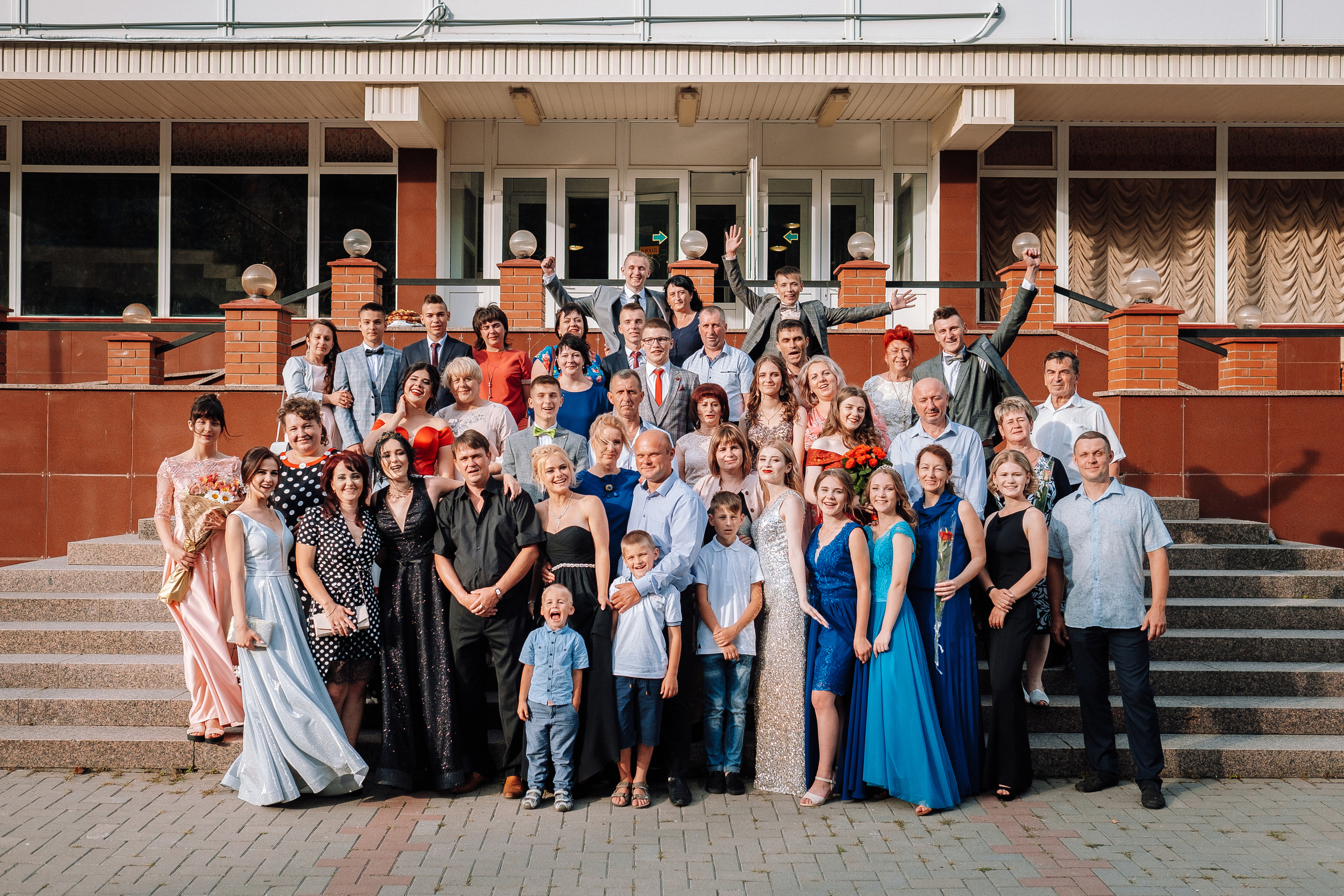 Выпускной школа номер 3. Хмельник. Ivan Skufinsky — wedding and family photographer in Vancouver