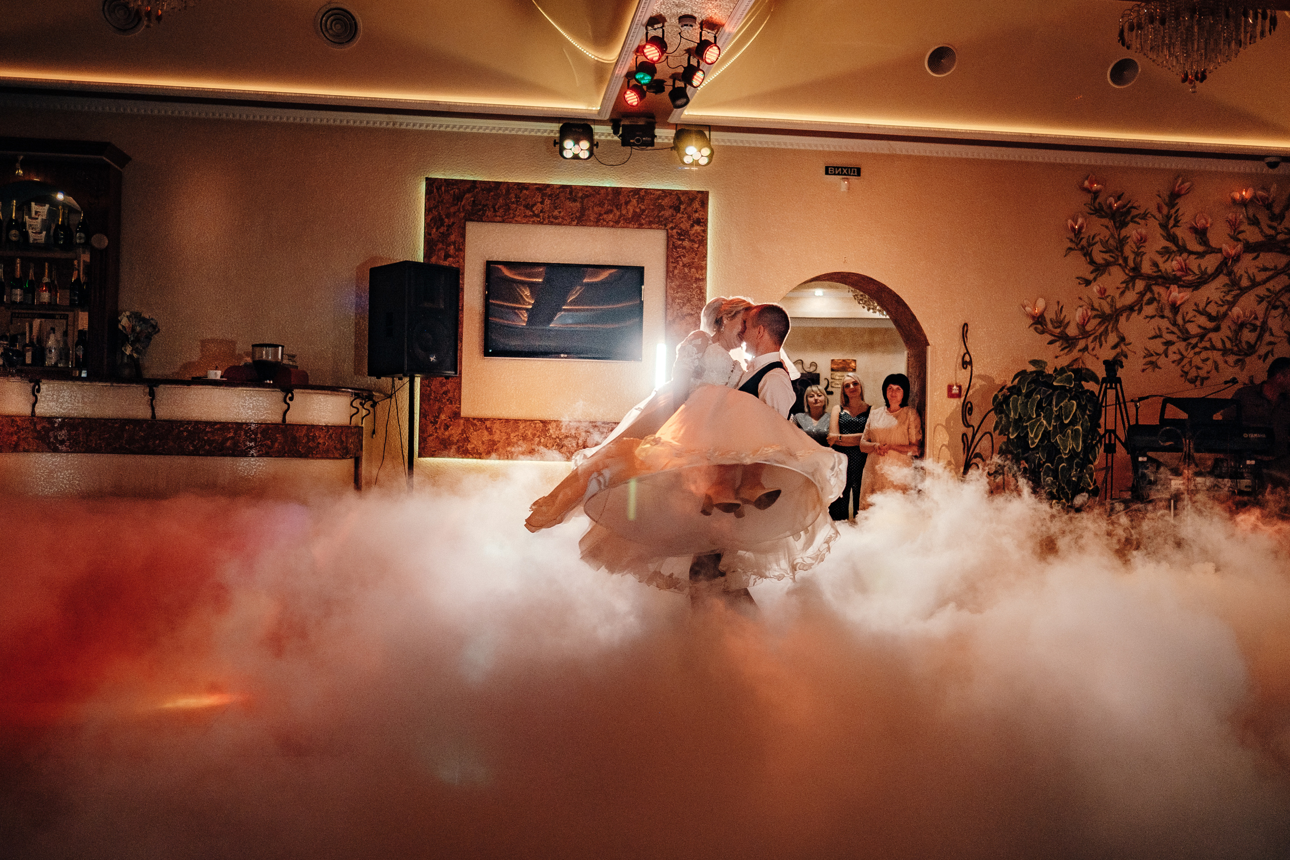 Свадебная история Влад+Яна. Ivan Skufinsky — wedding and family photographer in Vancouver