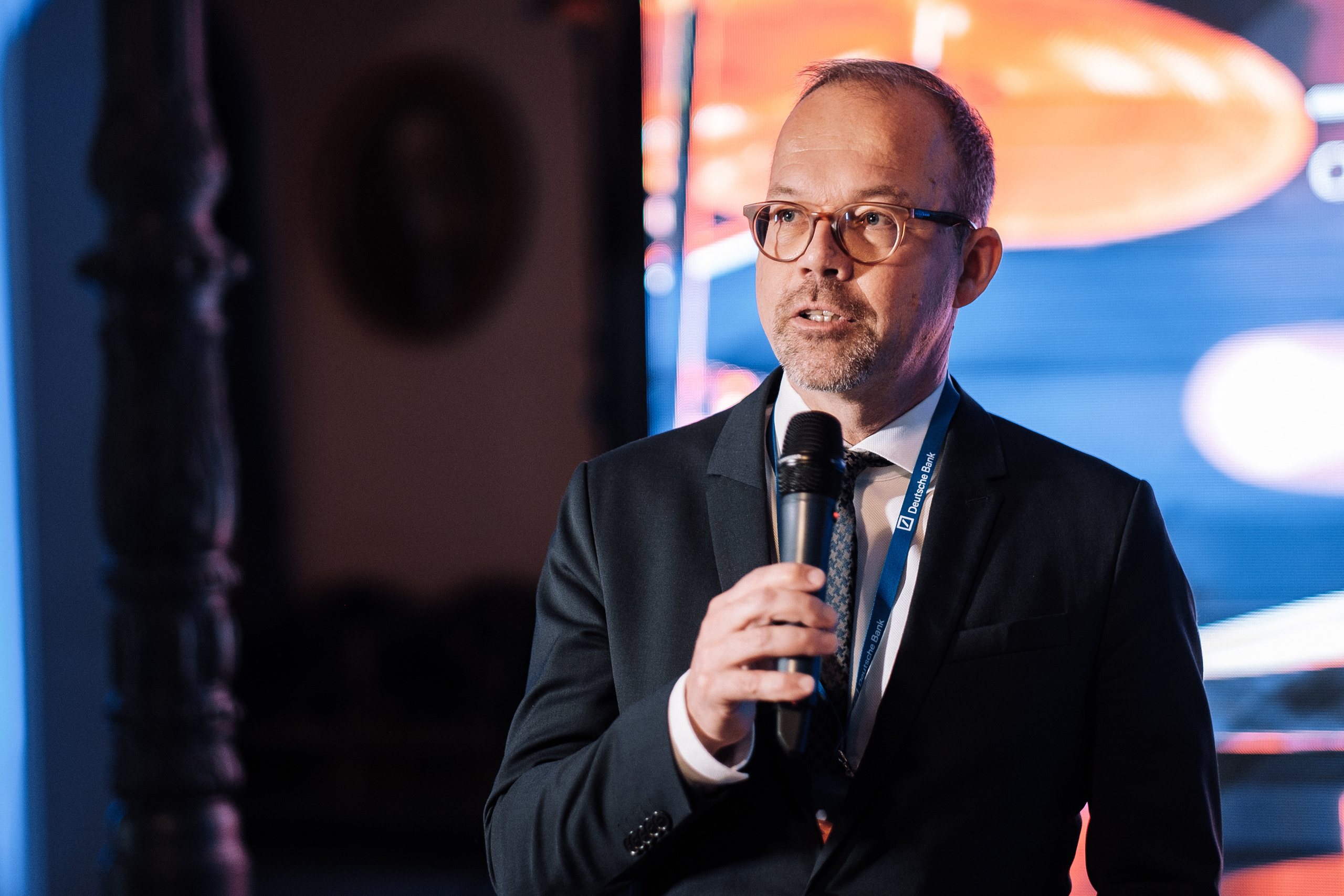 Deutsche Bank 10 years in Ukraine. Ivan Skufinsky — wedding and family photographer in Vancouver