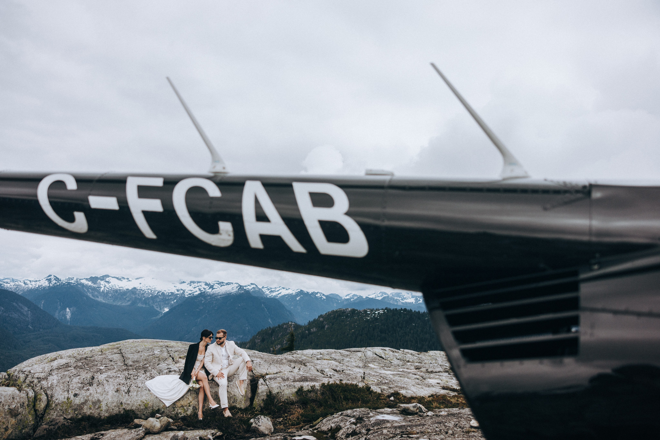 Sky-High Love: Stunning Vancouver Mountain Wedding Shoot by Helicopter. Ivan Skufinsky — wedding and family photographer in Vancouver
