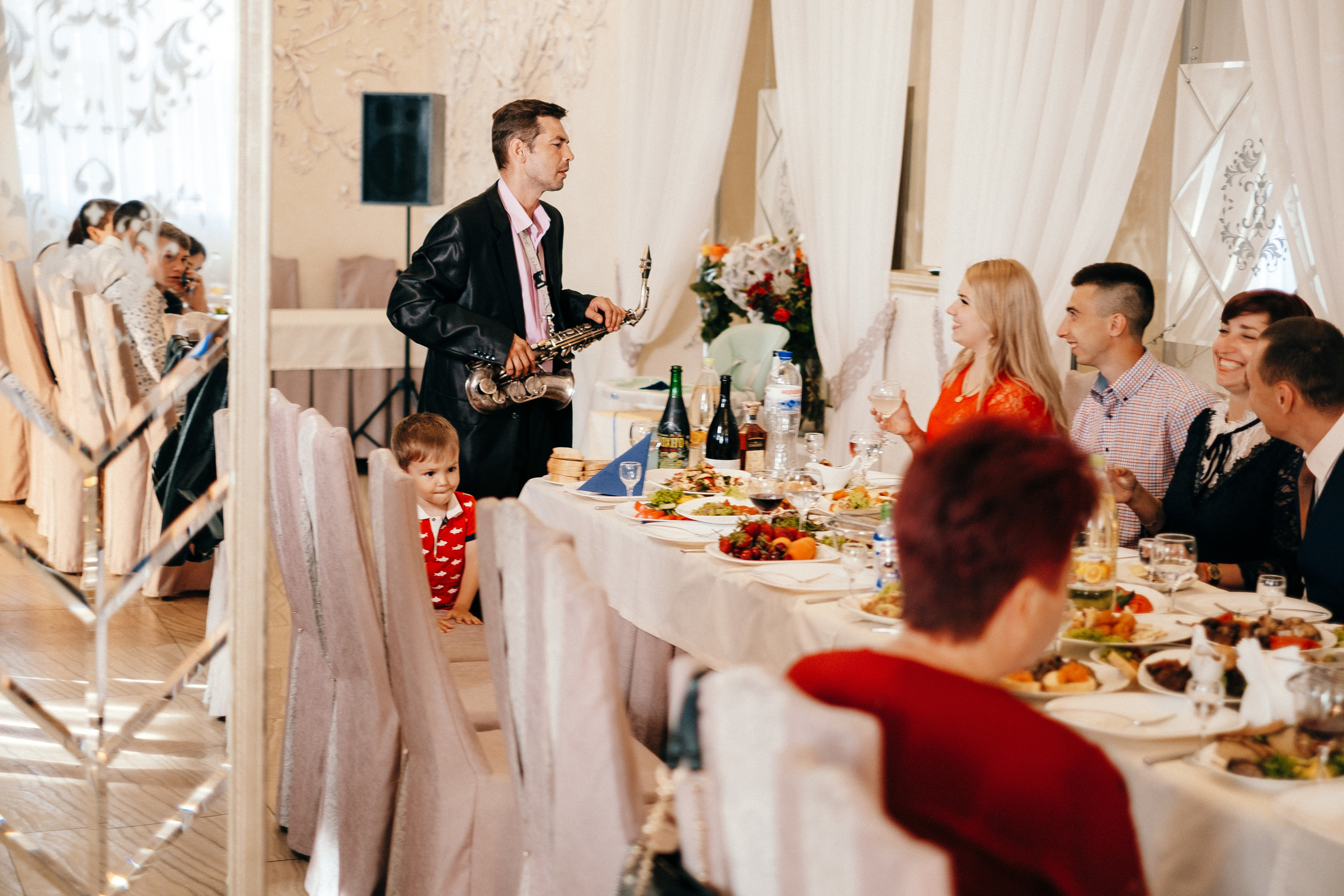 День Рождения Илюшка ресторан Лесной. Ivan Skufinsky — wedding and family photographer in Vancouver