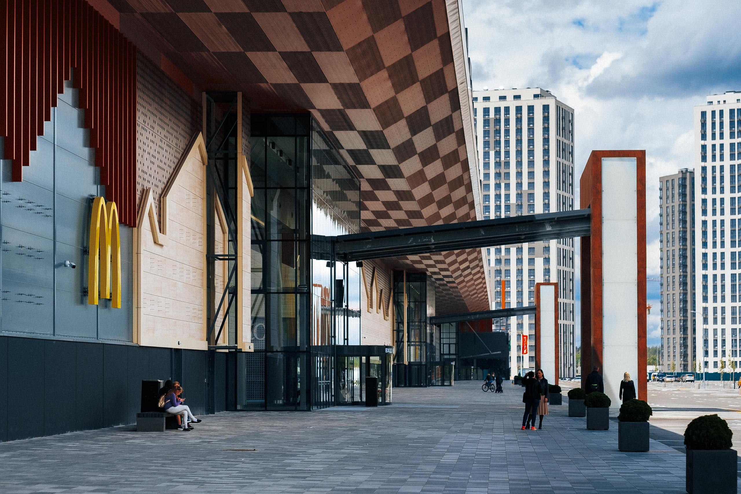 Экстерьерная фотосъемка для трц Retroville