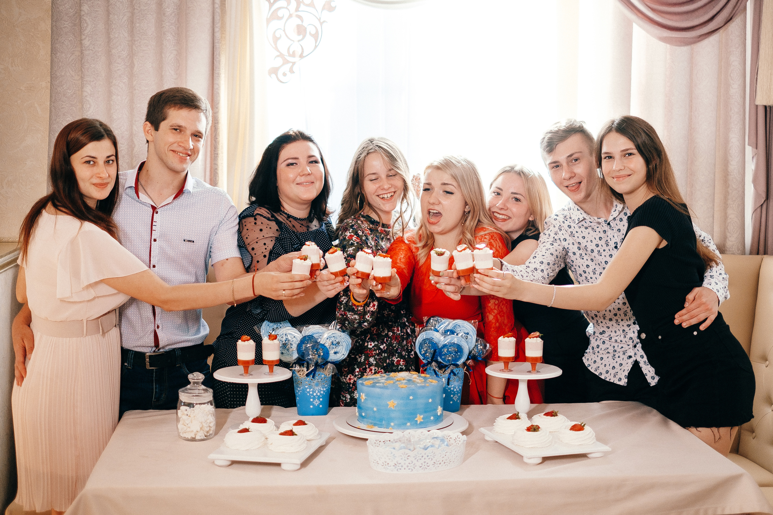 День Рождения Илюшка ресторан Лесной. Ivan Skufinsky — wedding and family photographer in Vancouver