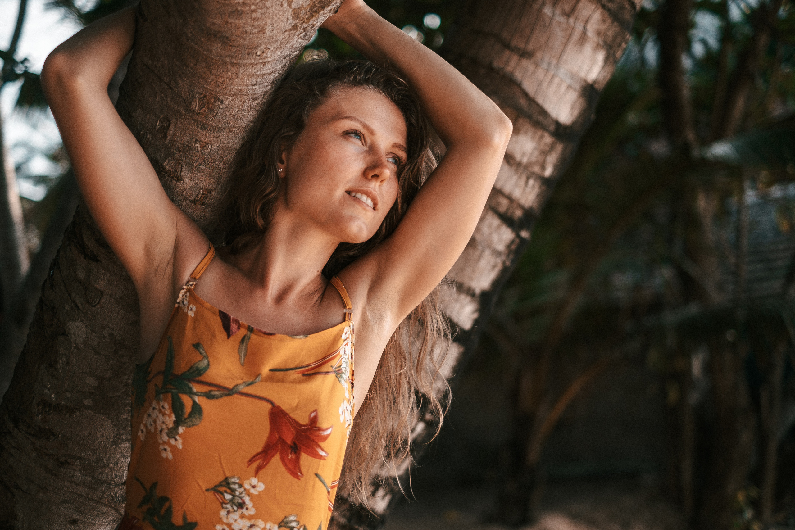 Gena+Katya+Liza Dalavella beach. Ivan Skufinsky — wedding and family photographer in Vancouver