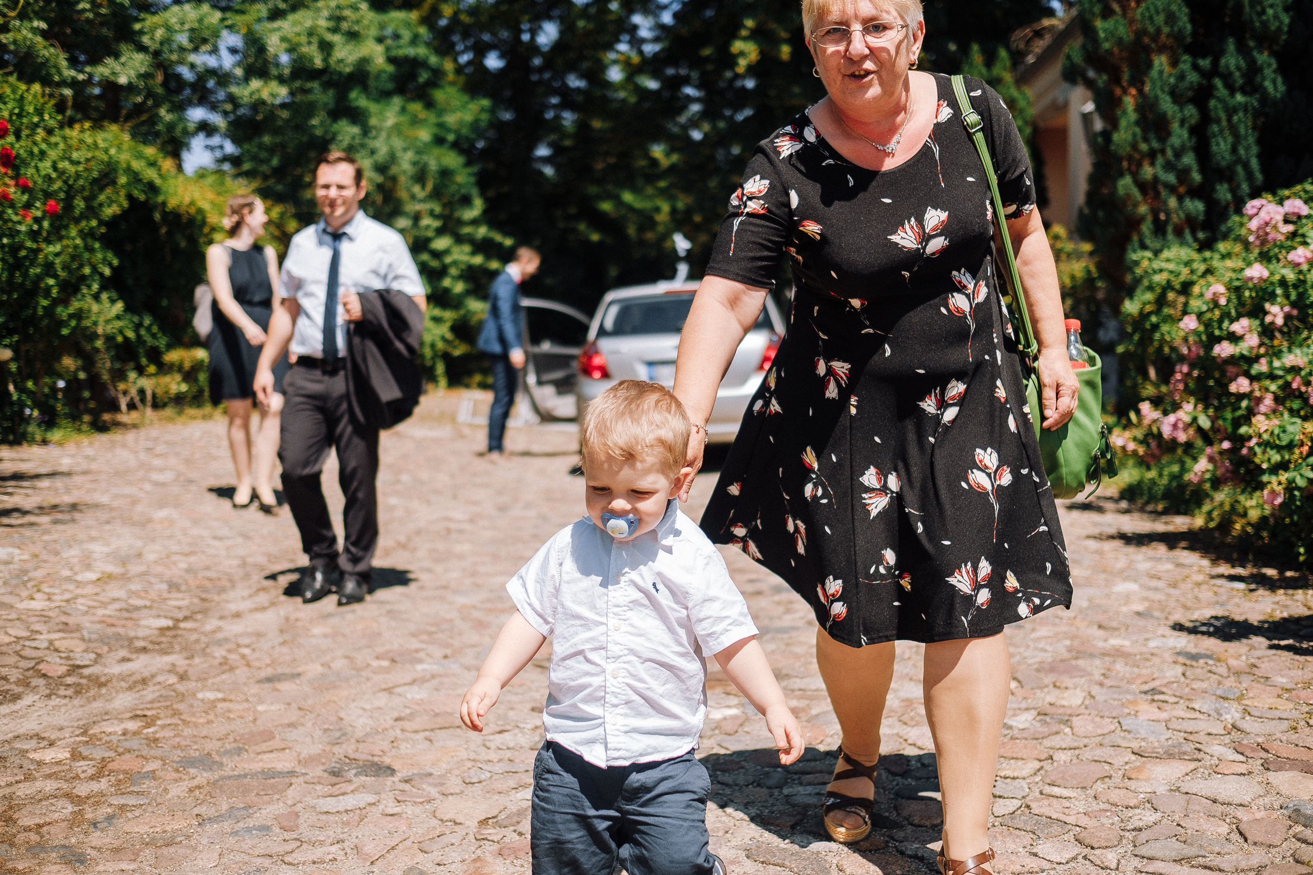 BERLIN Wedding Story. Ivan Skufinsky — wedding and family photographer in Vancouver