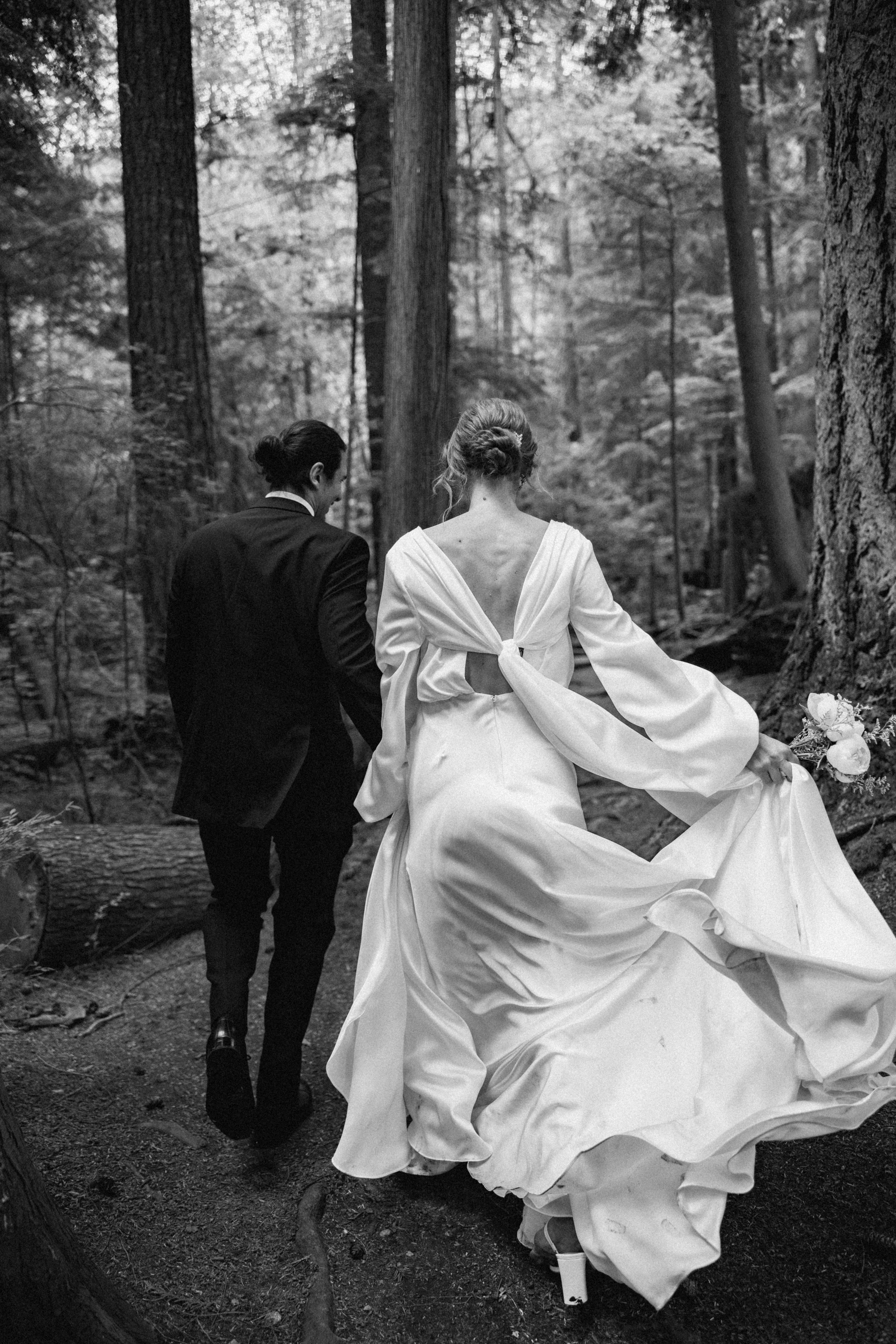 Michael & Caitlyn. Ivan Skufinsky — wedding and family photographer in Vancouver