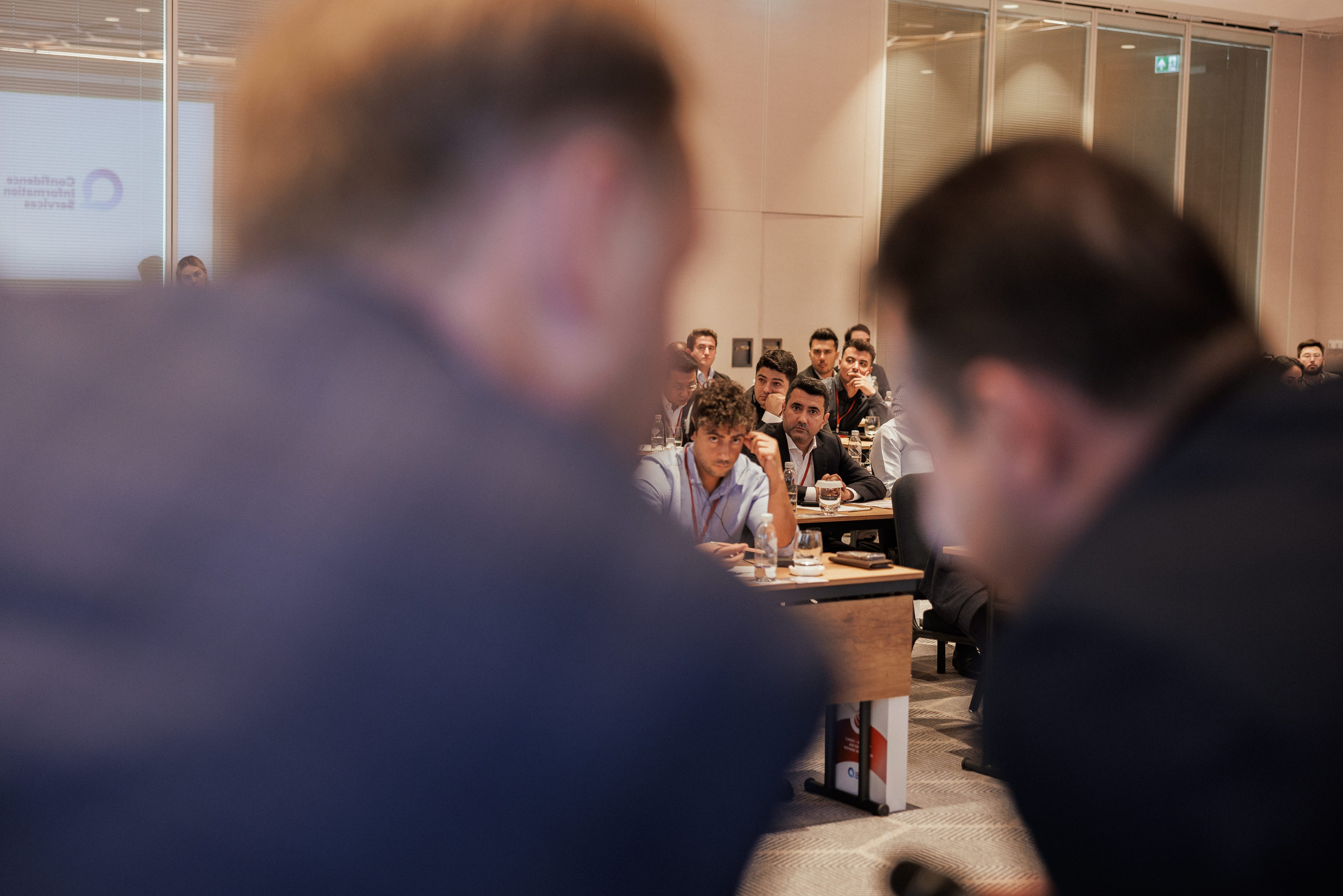 EXECUTIVE RETREAT Izmir Confidence Information Services. Ivan Skufinsky — wedding and family photographer in Vancouver