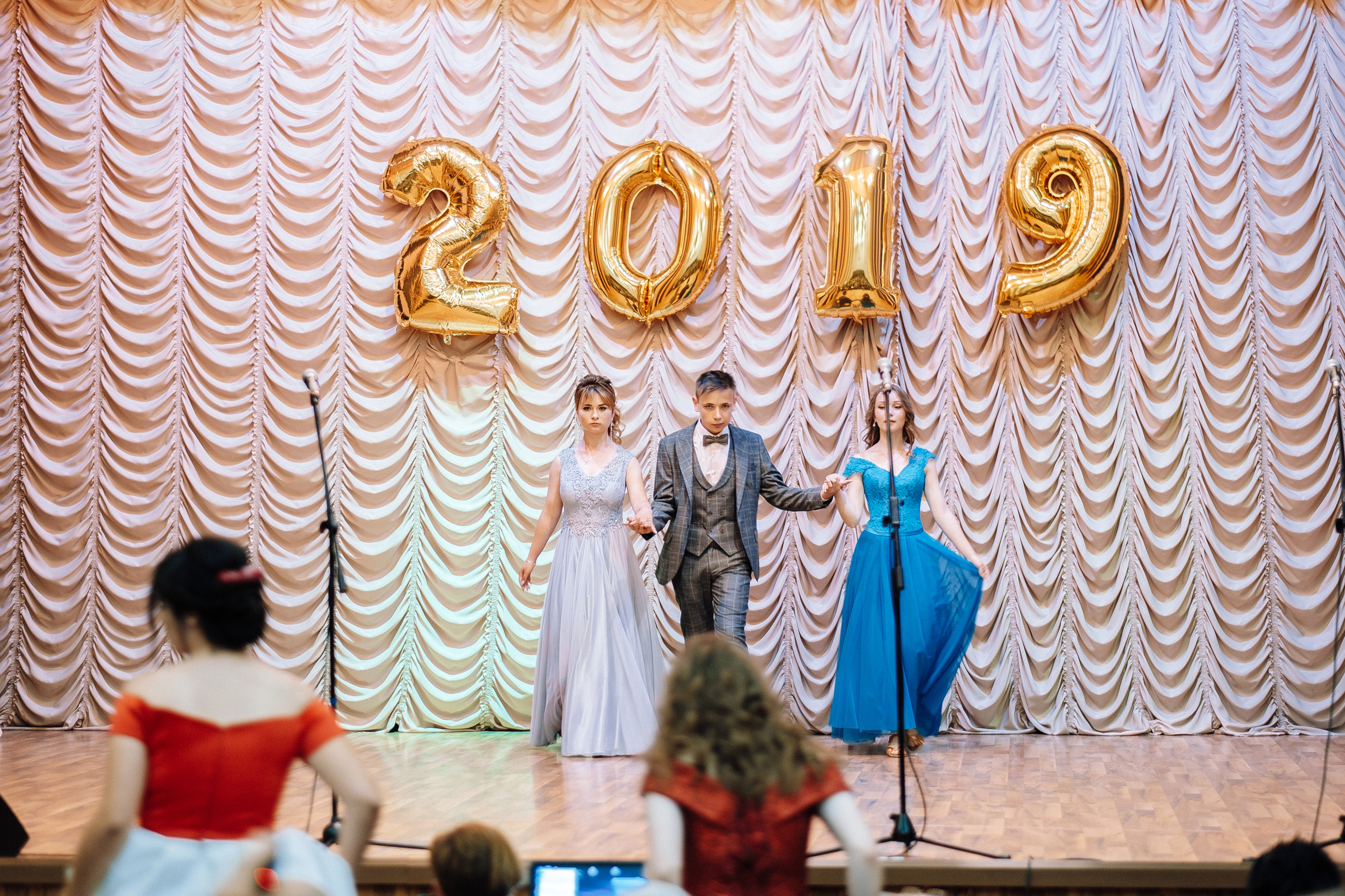 Выпускной школа номер 3. Хмельник. Ivan Skufinsky — wedding and family photographer in Vancouver