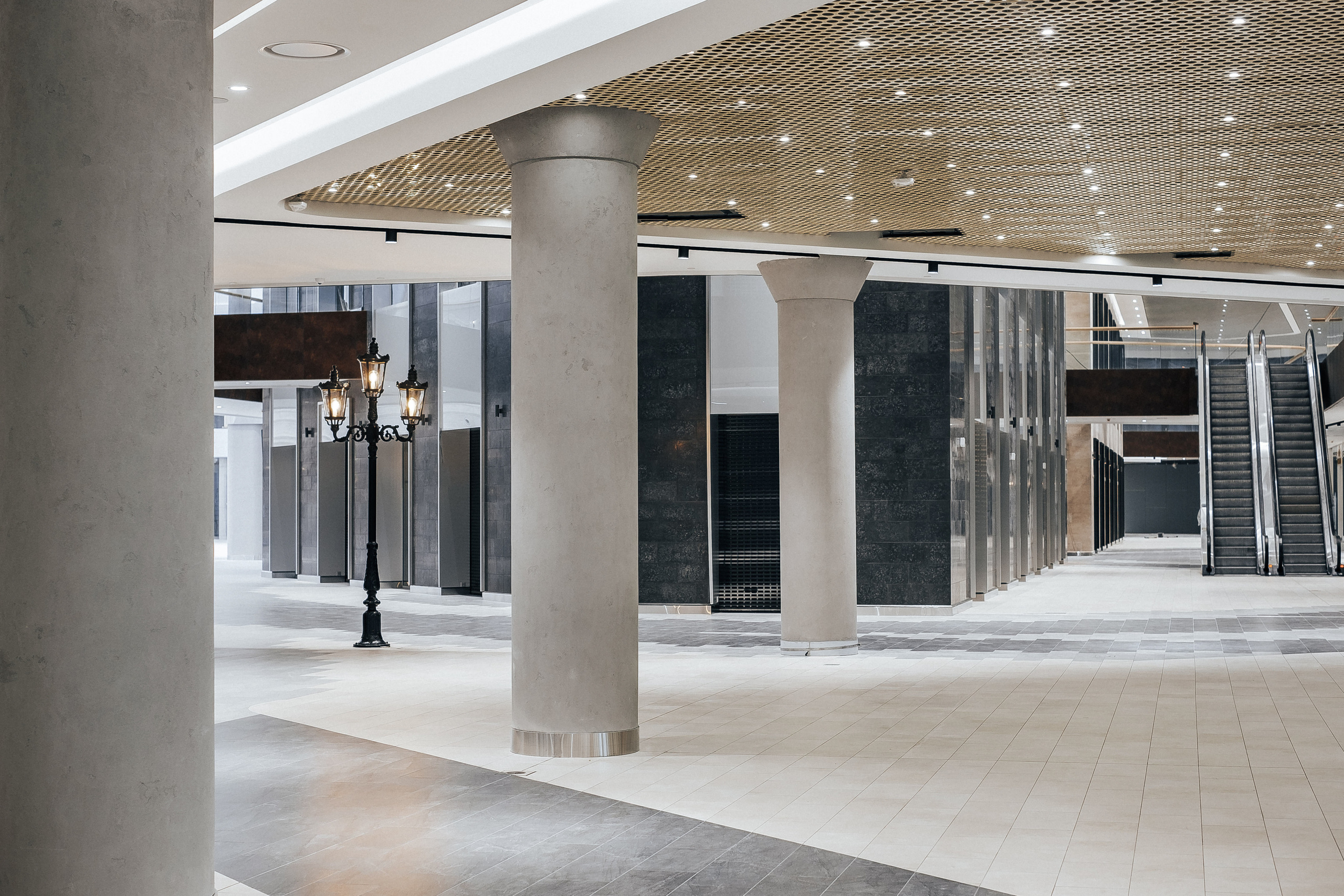 INTERIOR RETROVILLE. Ivan Skufinsky — wedding and family photographer in Vancouver