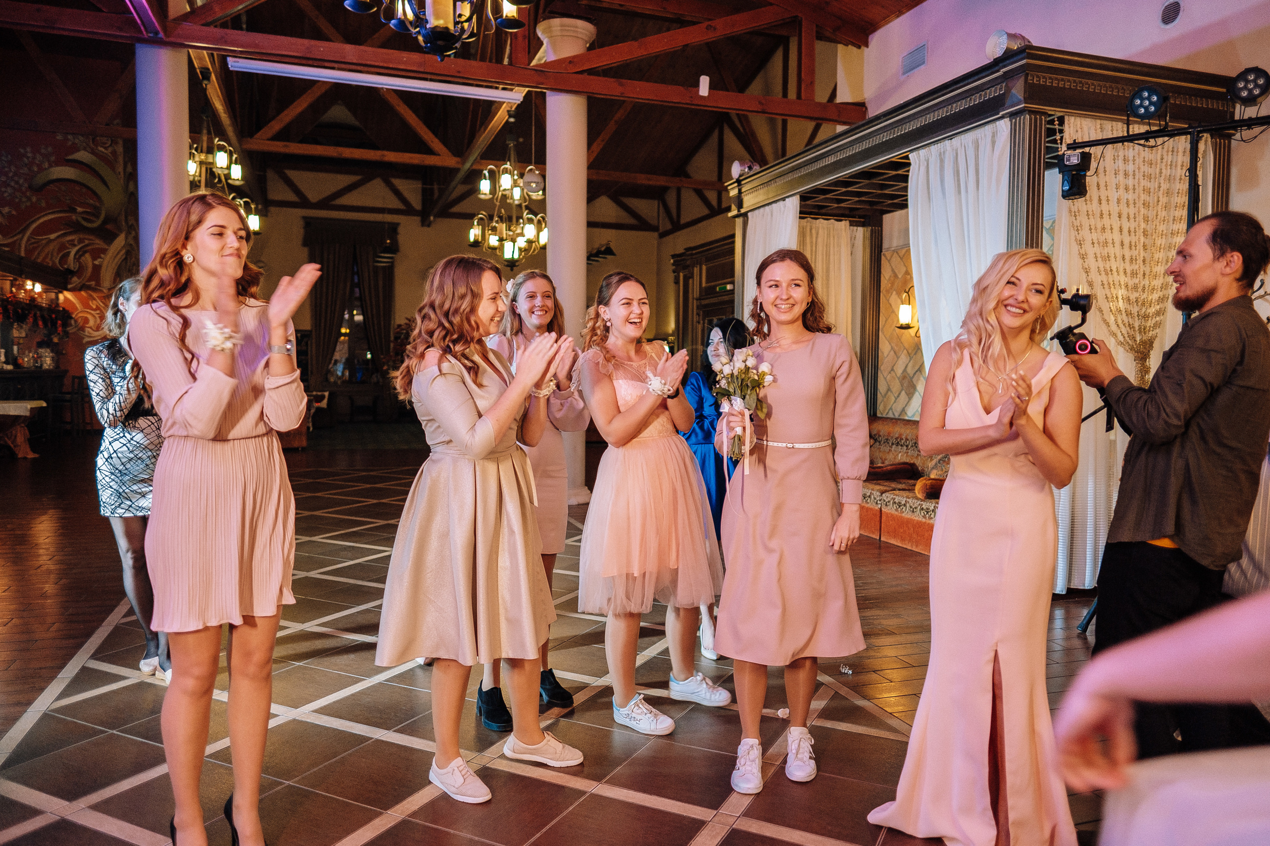 2019 19.10 WeddingStory Евгений+Юлия. Ivan Skufinsky — wedding and family photographer in Vancouver