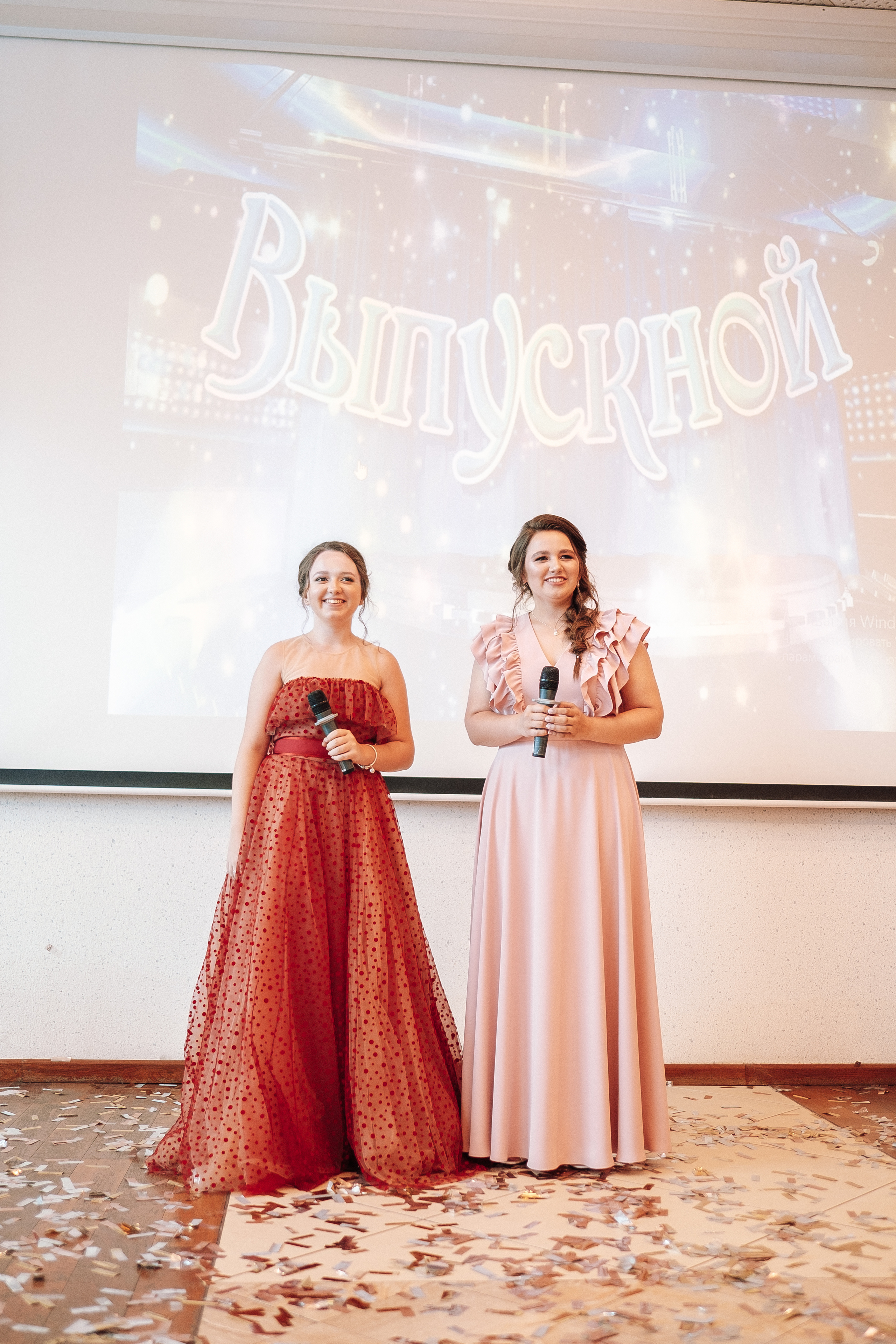 Выпускной 153 Гимназия. Ivan Skufinsky — wedding and family photographer in Vancouver