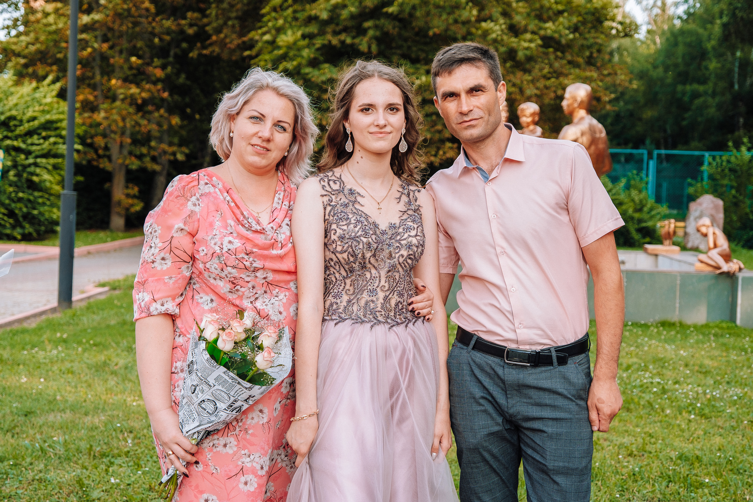 Выпускной школа номер 3. Хмельник. Ivan Skufinsky — wedding and family photographer in Vancouver