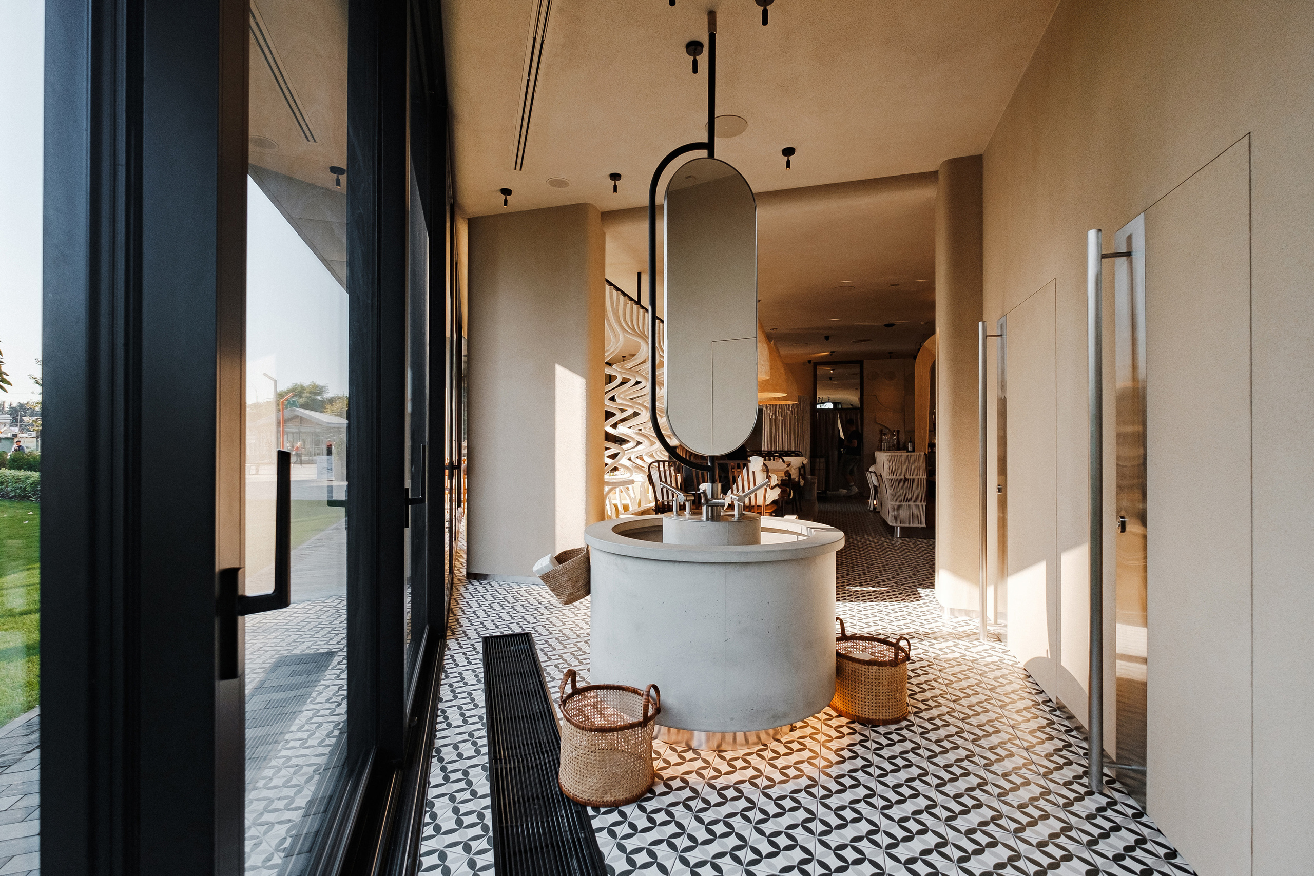 Interior photography and video shooting of a restaurant in Vancouver. Ivan Skufinsky — wedding and family photographer in Vancouver