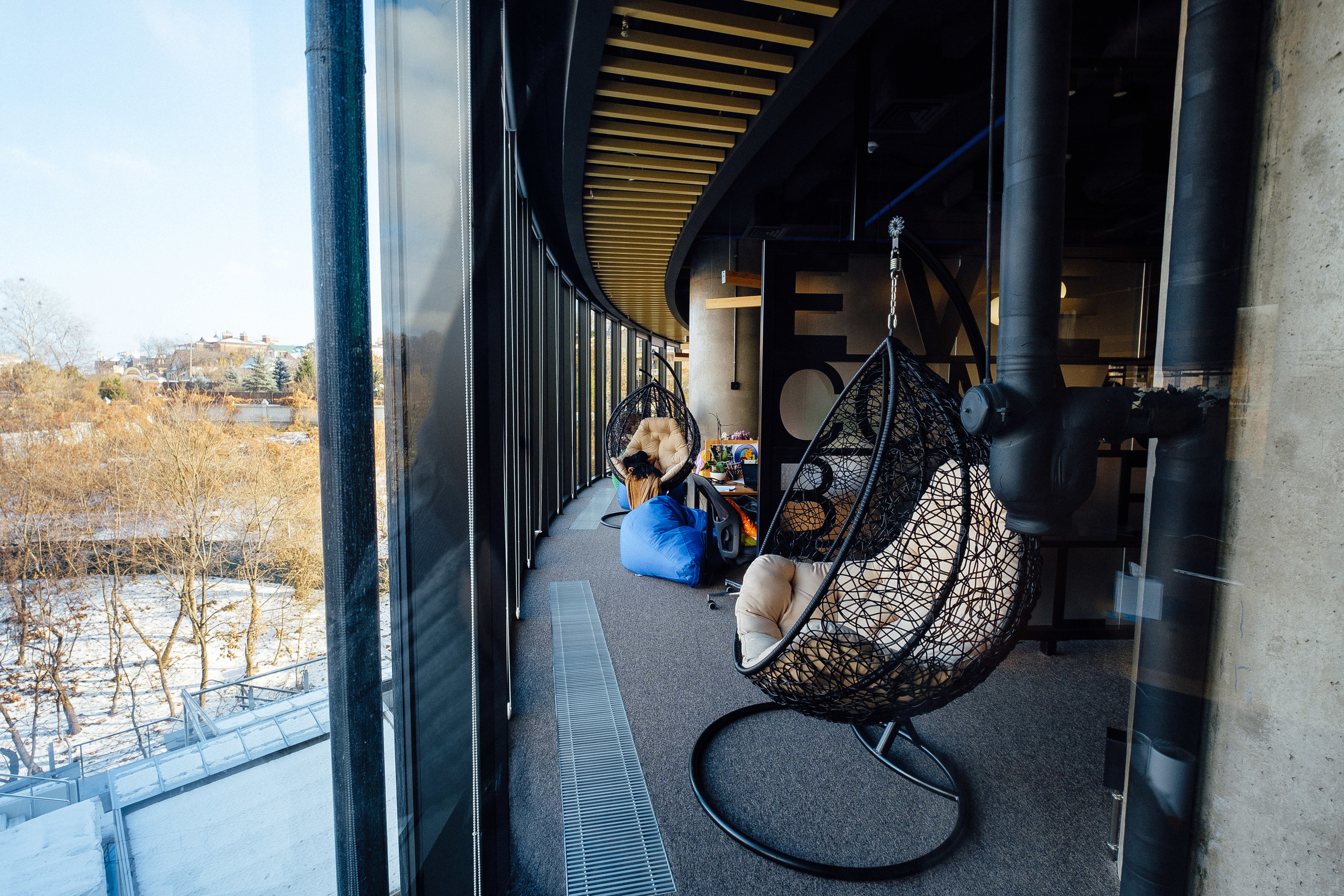 Фотоэкскурсия в компанию OLX. Ivan Skufinsky — wedding and family photographer in Vancouver