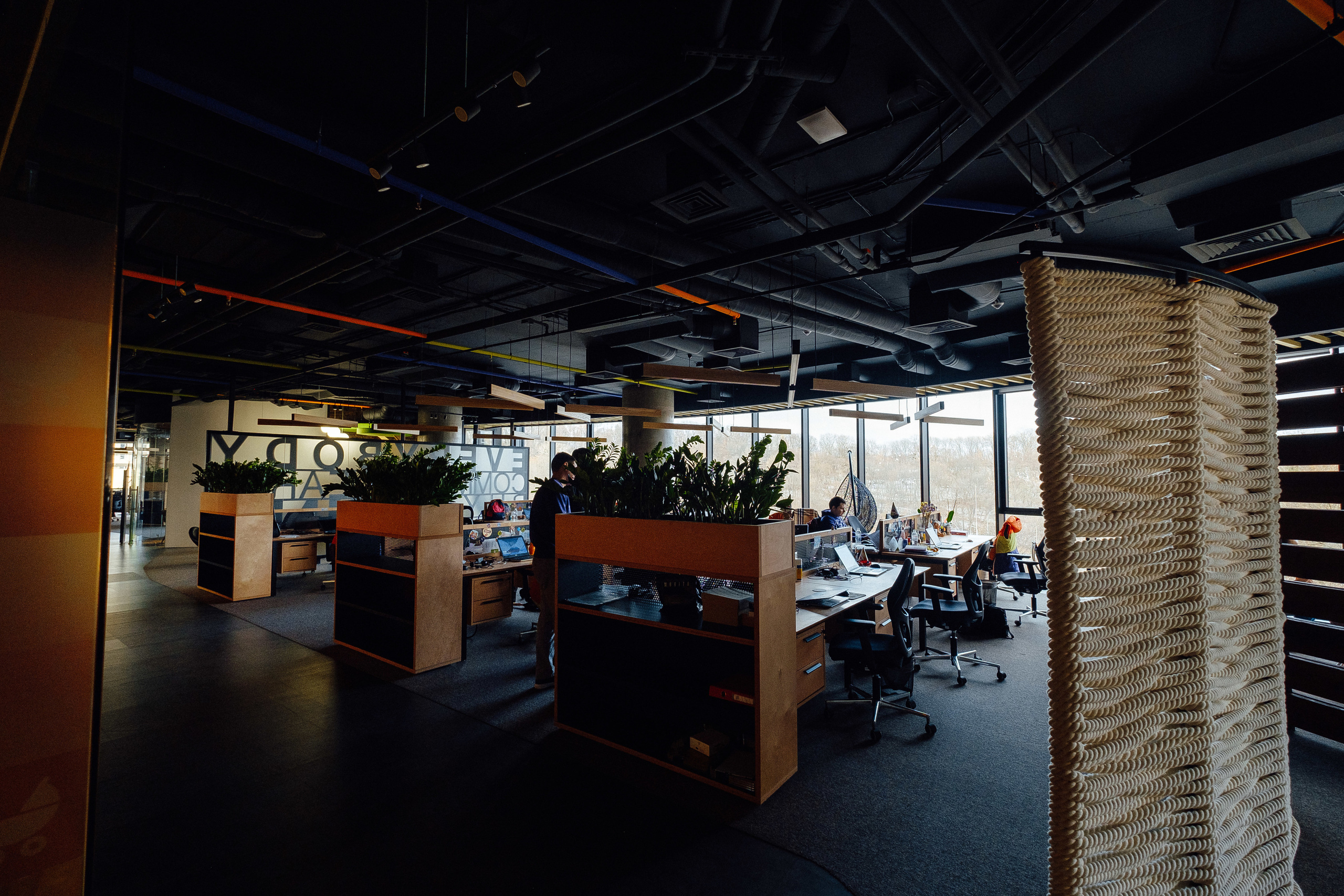 Фотоэкскурсия в компанию OLX. Ivan Skufinsky — wedding and family photographer in Vancouver