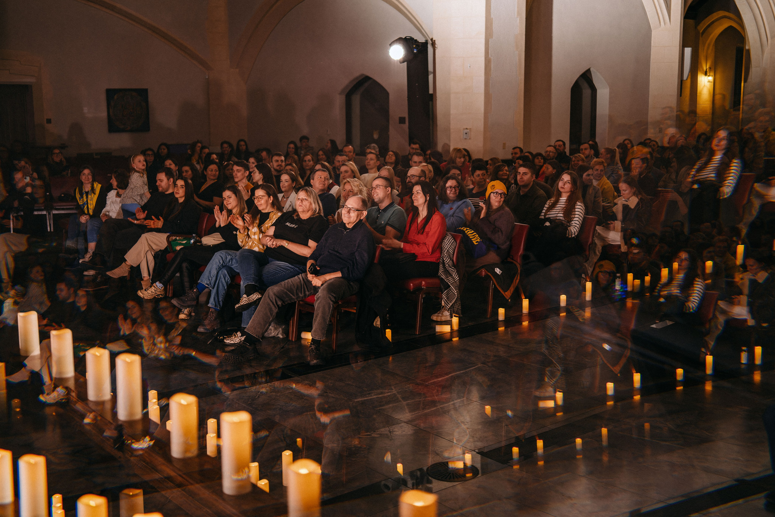 Live concert photography from Vivienne Mort in Vancouver 2025. Ivan Skufinsky — wedding and family photographer in Vancouver