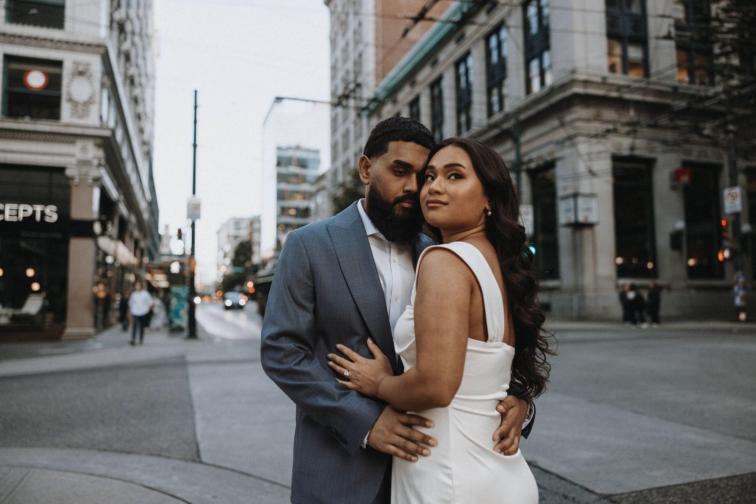 Engagement photographer vancouver. Ivan Skufinsky — wedding and family photographer in Vancouver