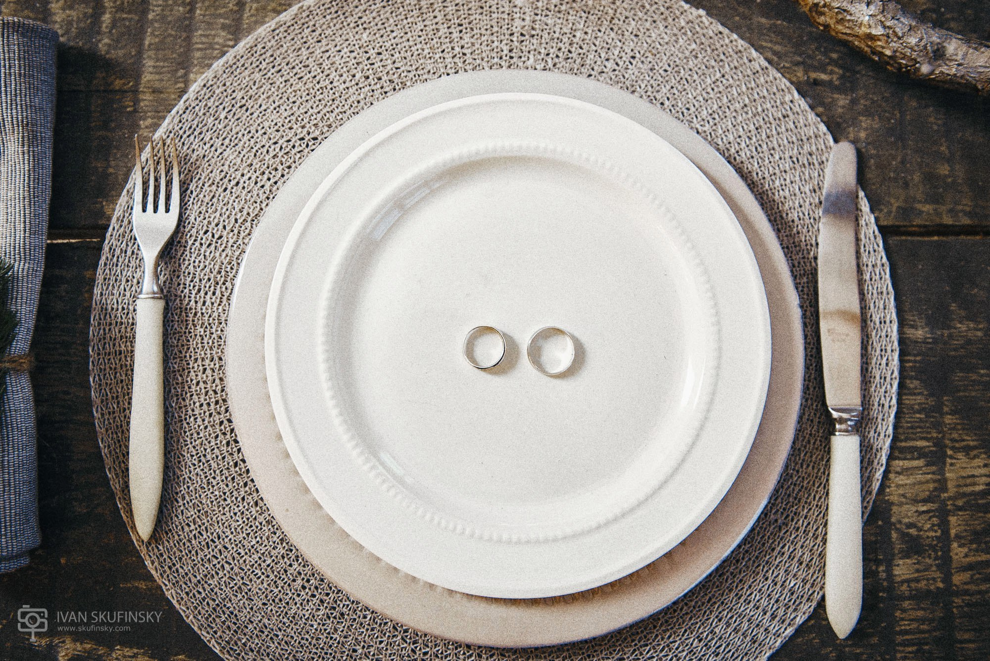 Фотосессия love story в студии. Ivan Skufinsky — wedding and family photographer in Vancouver