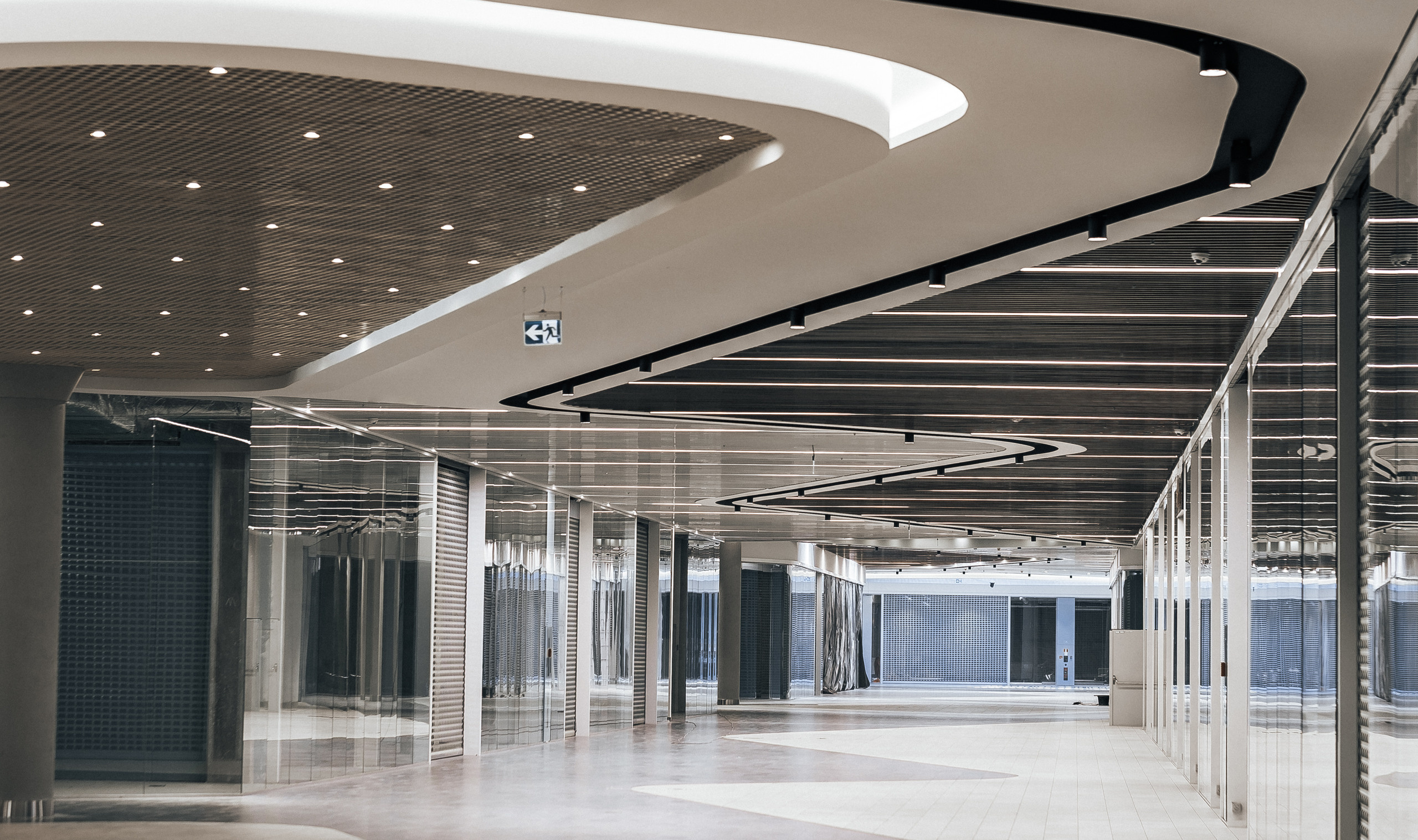 Retroville интерьер экстерьер. Ivan Skufinsky — wedding and family photographer in Vancouver