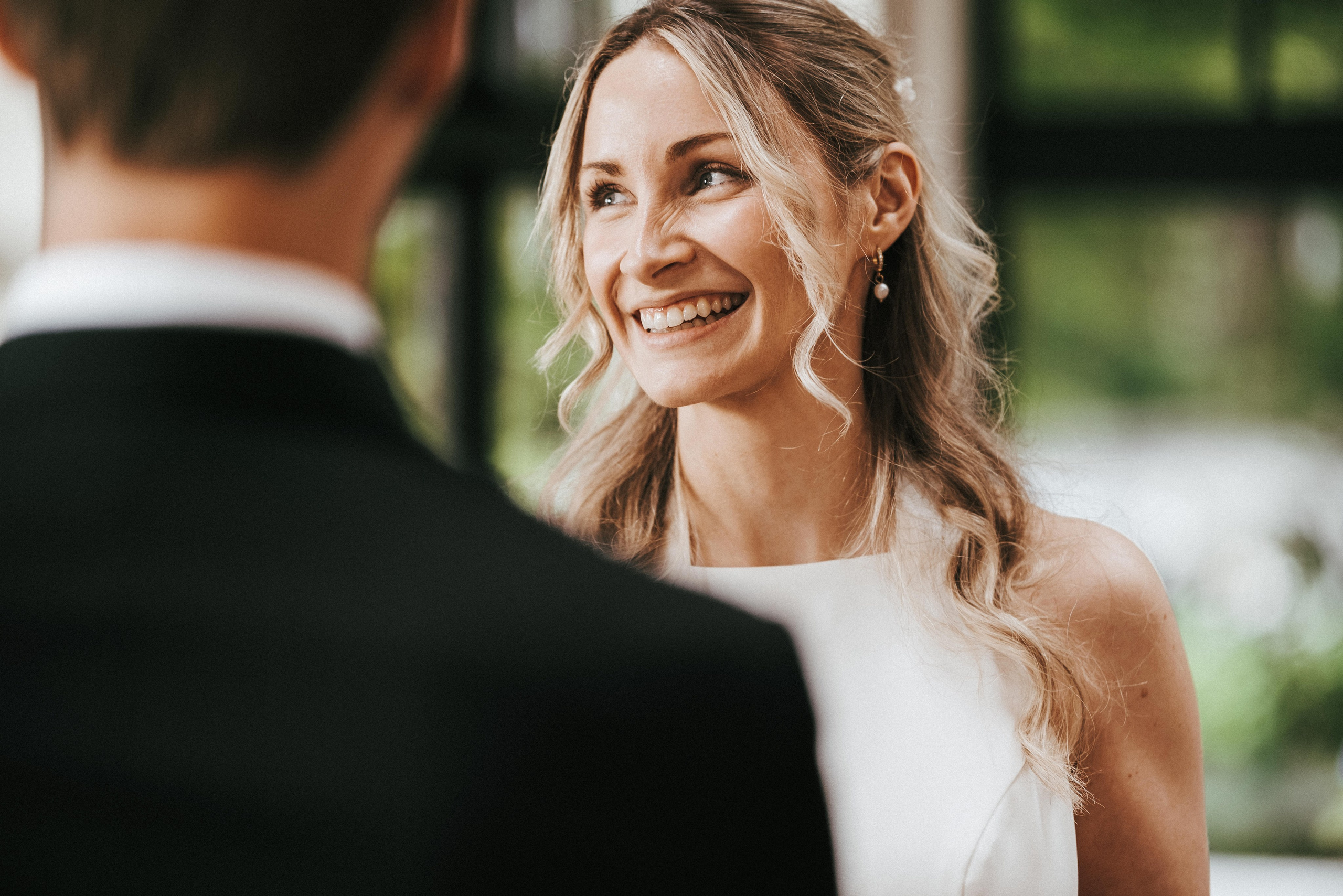Cade & Susanne — The Teahouse in Stanley Park | Photography by Ivan Skufinsky. Ivan Skufinsky — wedding and family photographer in Vancouver