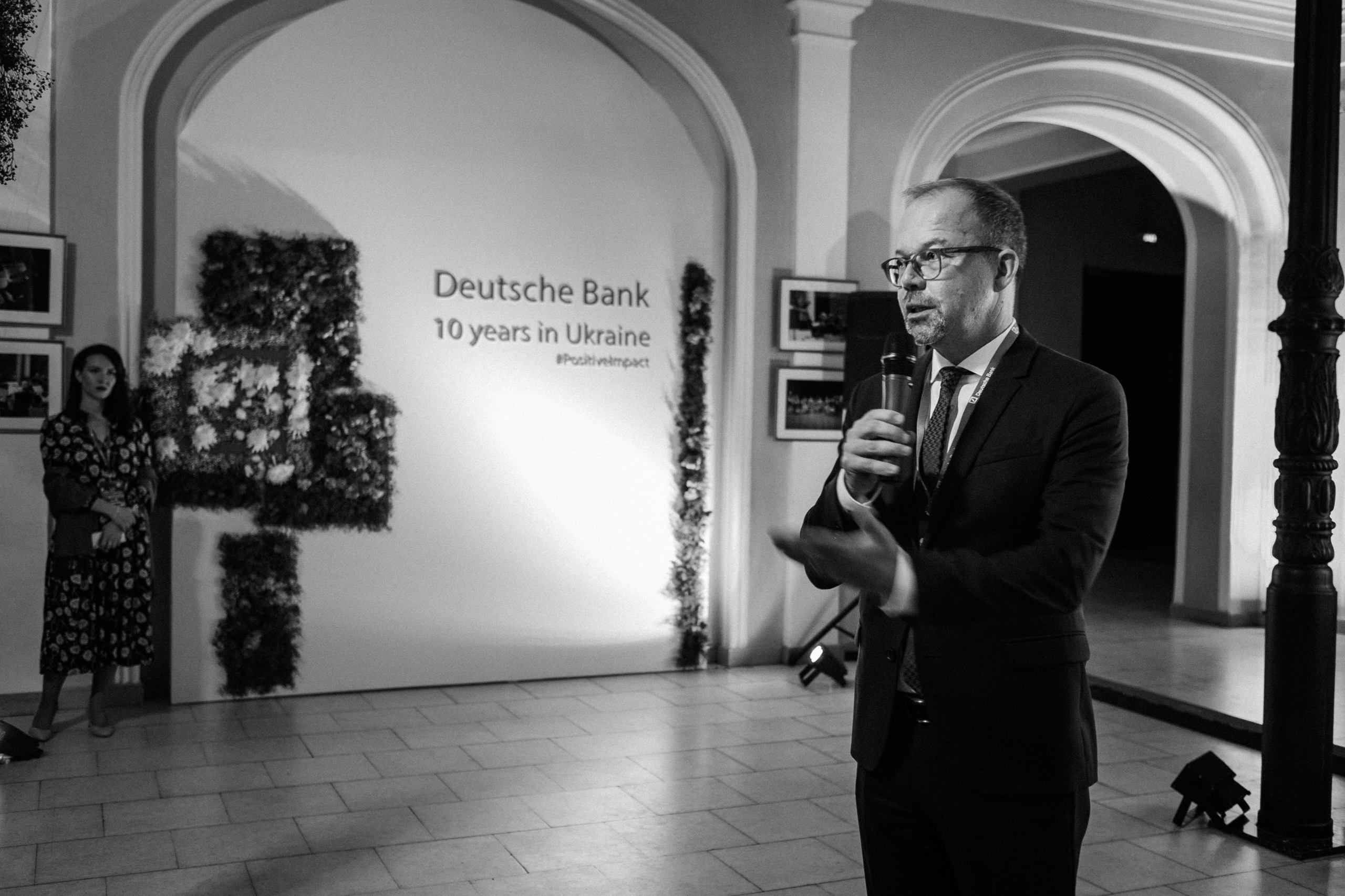 Deutsche Bank 10 years in Ukraine. Ivan Skufinsky — wedding and family photographer in Vancouver
