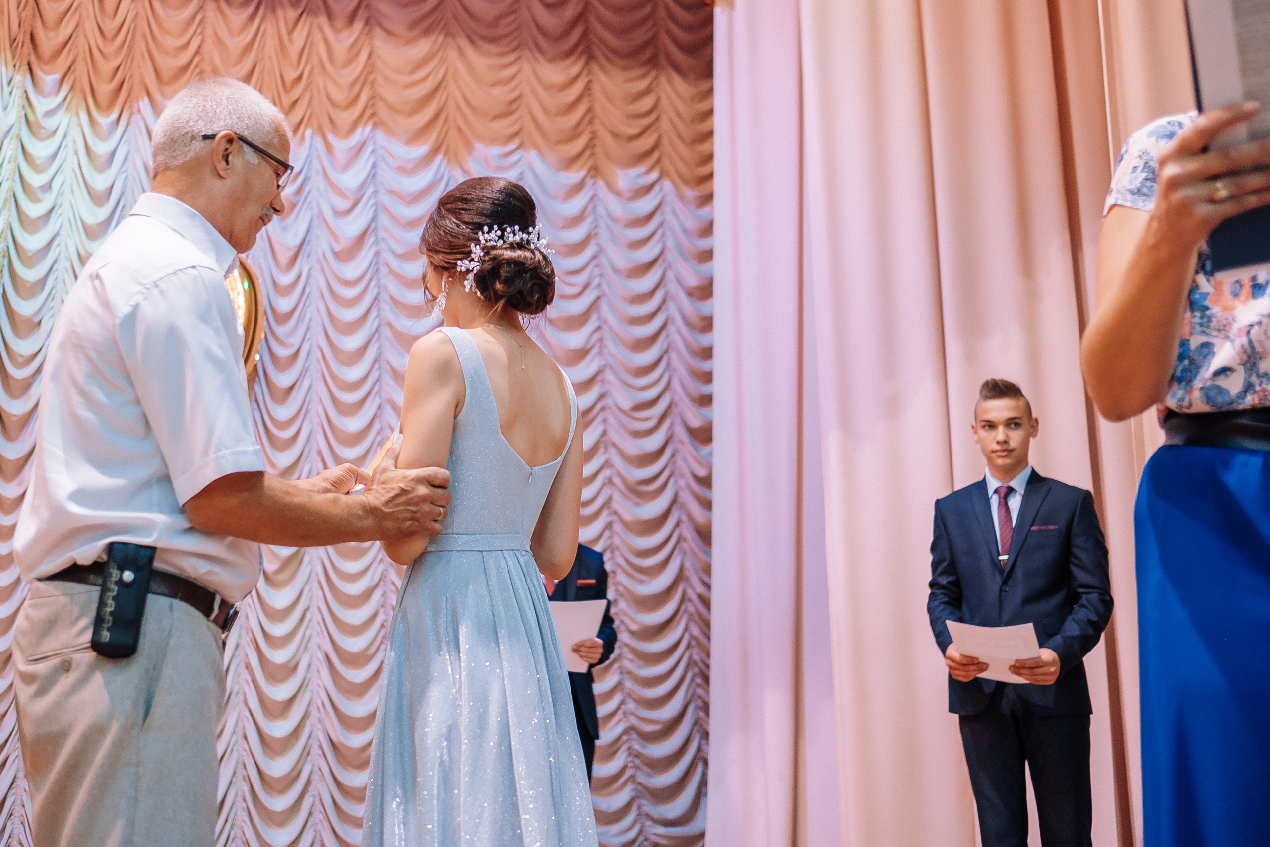 Выпускной школа номер 3. Хмельник. Ivan Skufinsky — wedding and family photographer in Vancouver